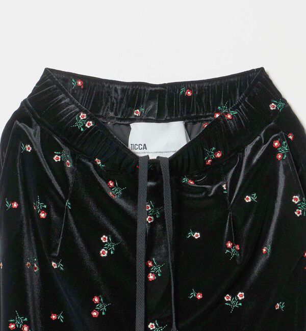 UNITED ARROWS「＜TICCA＞ベロア フラワー エンブロイダリー  パンツ」|チノ|
