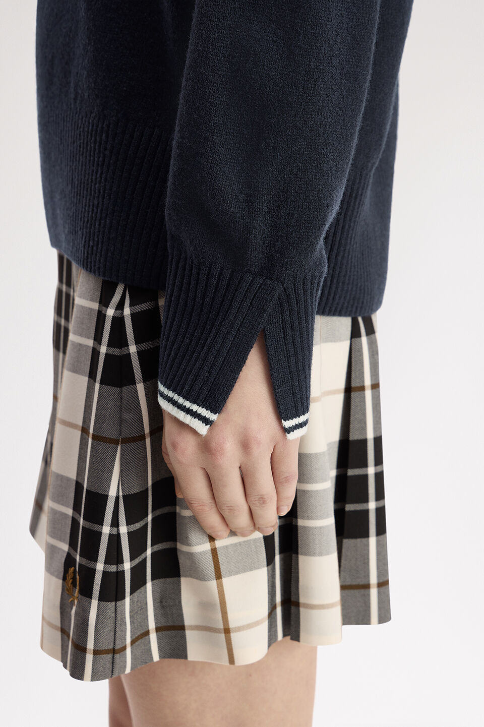 FRED PERRY 「FRED PERRY／SPLIT CUFF COLLARED JUMPER／レイヤードカラー ニットポロシャツ」|ポロシャツ|