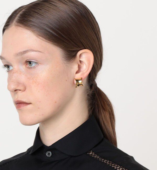 TOMORROWLAND GOODS「IRIS 47 flare earring SV」|イヤリング|