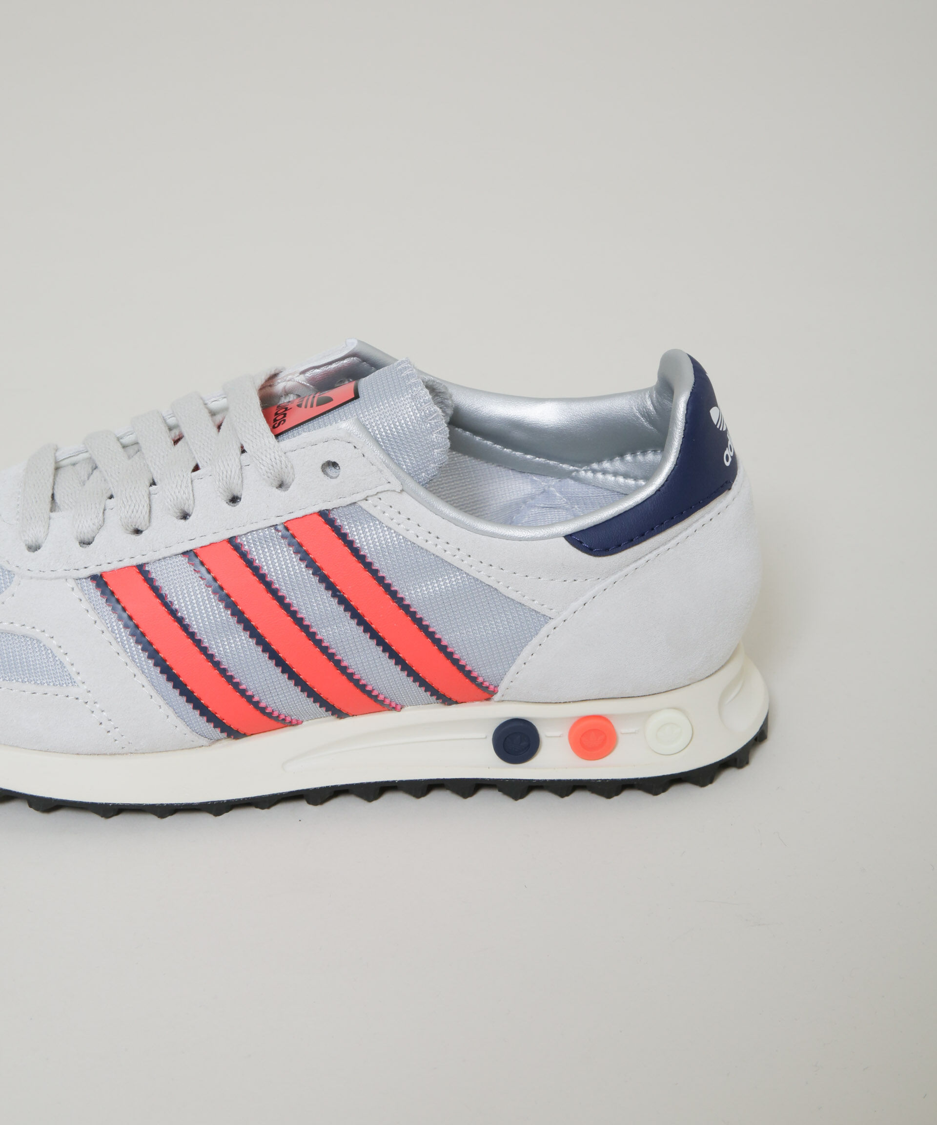 nano･universe「adidas/LA TRAINER OG」|スニーカー|