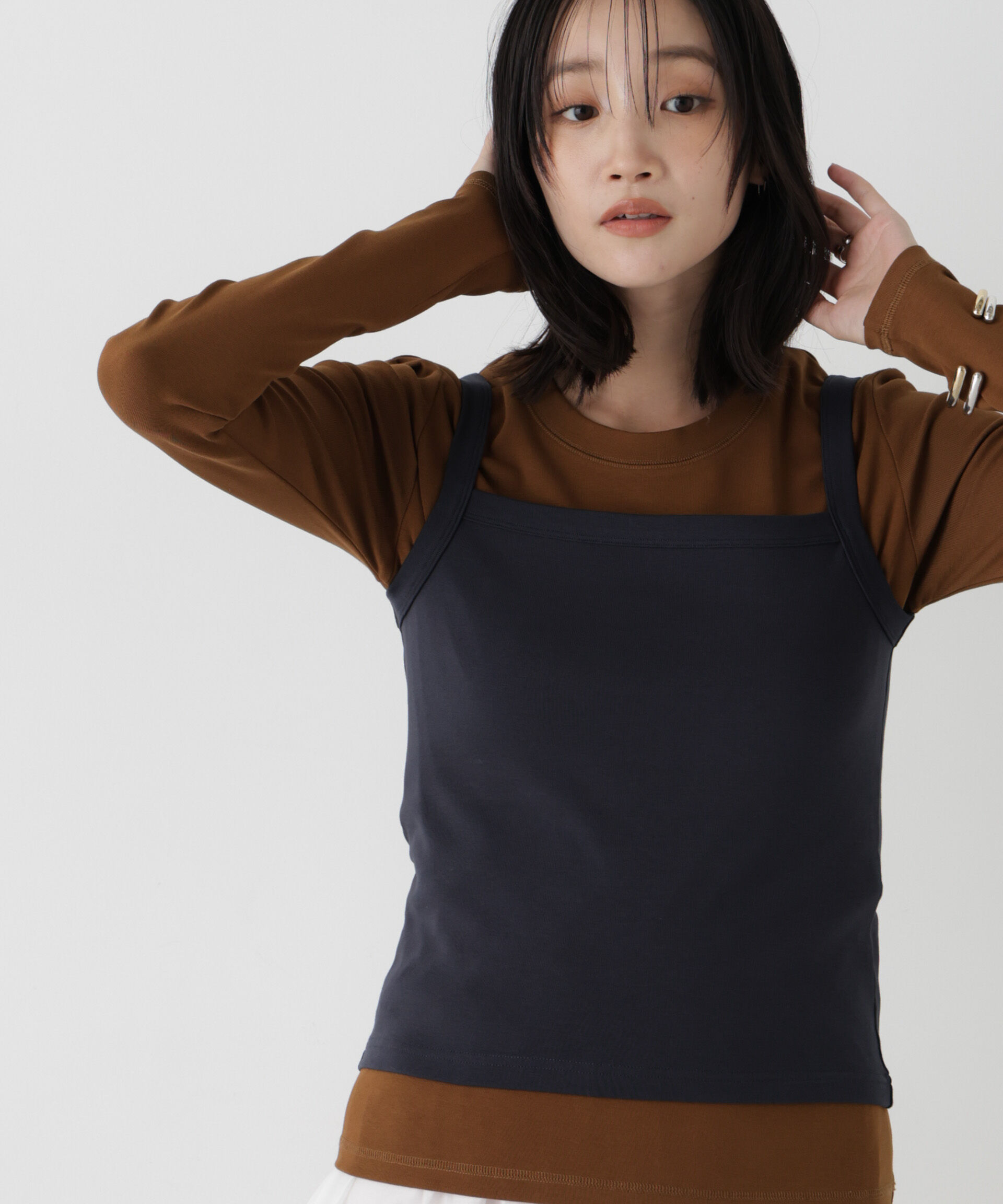 NANO universe「WEB限定/ロンT&times;キャミ カットレイヤードアンサンブルセット」|Tシャツ・カットソー|