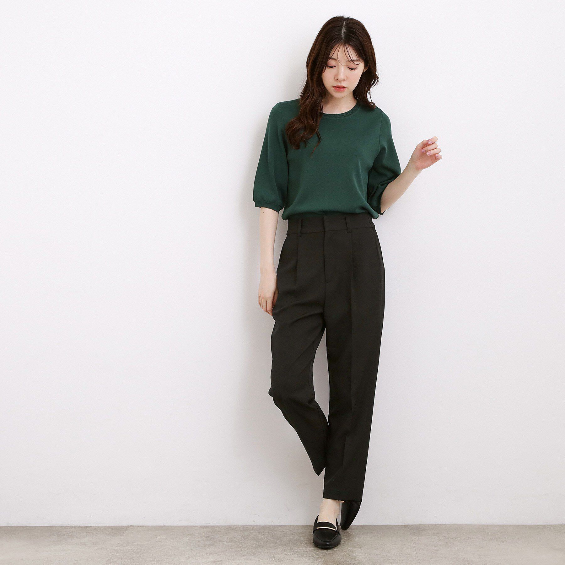 grove「【防しわ/S-3L】美しいシルエットが続く テーパードパンツ」|その他|