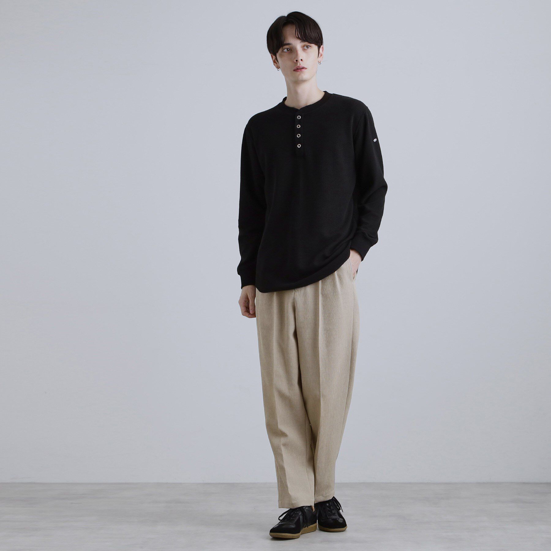 tk.TAKEO KIKUCHI「【セットアップ対応】テッククレープルーズテーパードパンツ」|その他|
