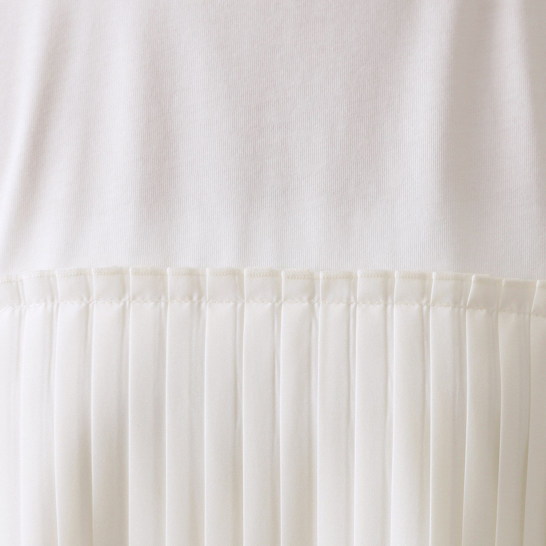 OPAQUE.CLIP「プリーツドッキングカットソー【洗濯機OK】」|Tシャツ・カットソー|