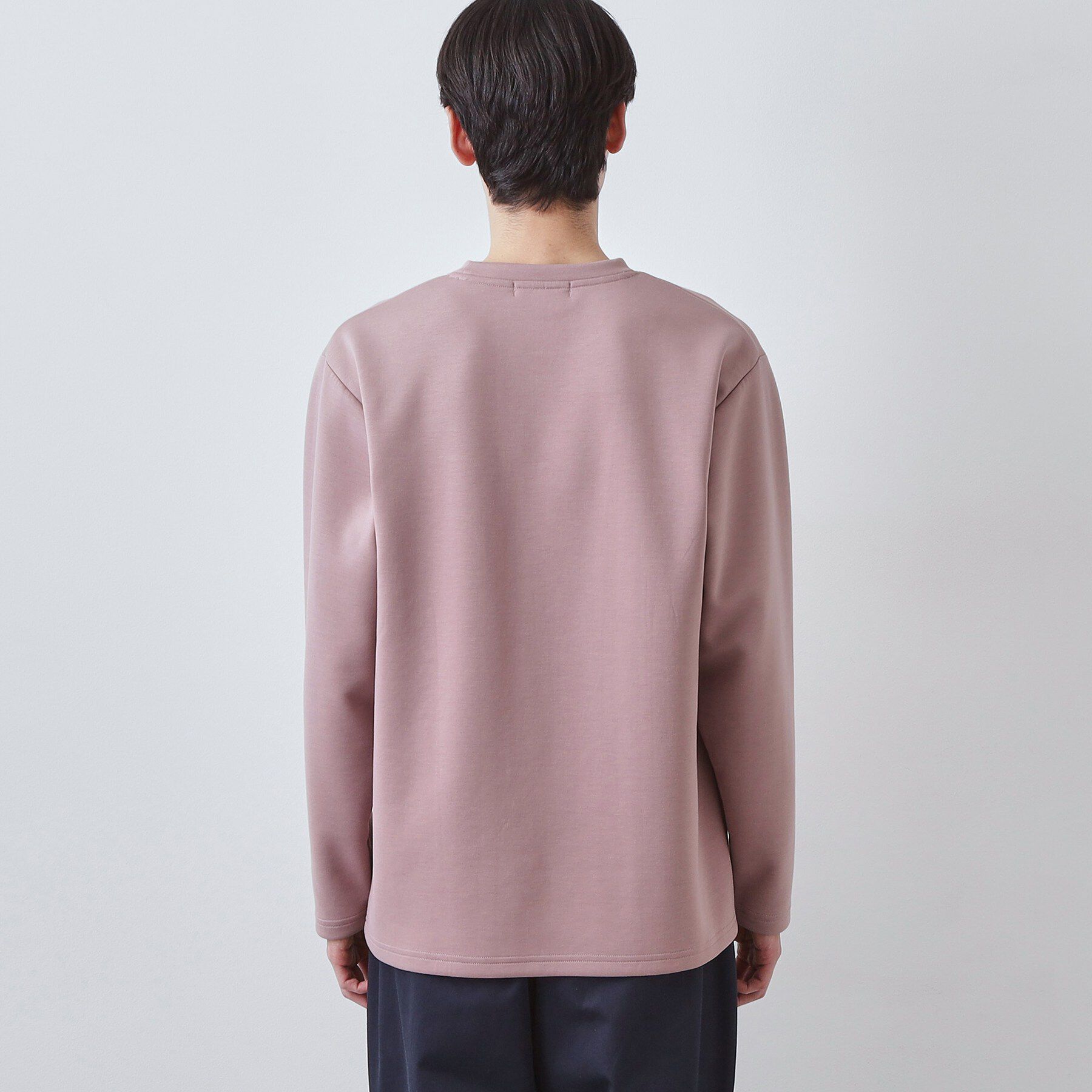 THE SHOP TK「【さりげないワンポイント】ダンボール刺繍スウェット 洗濯機OK」|Tシャツ・カットソー|