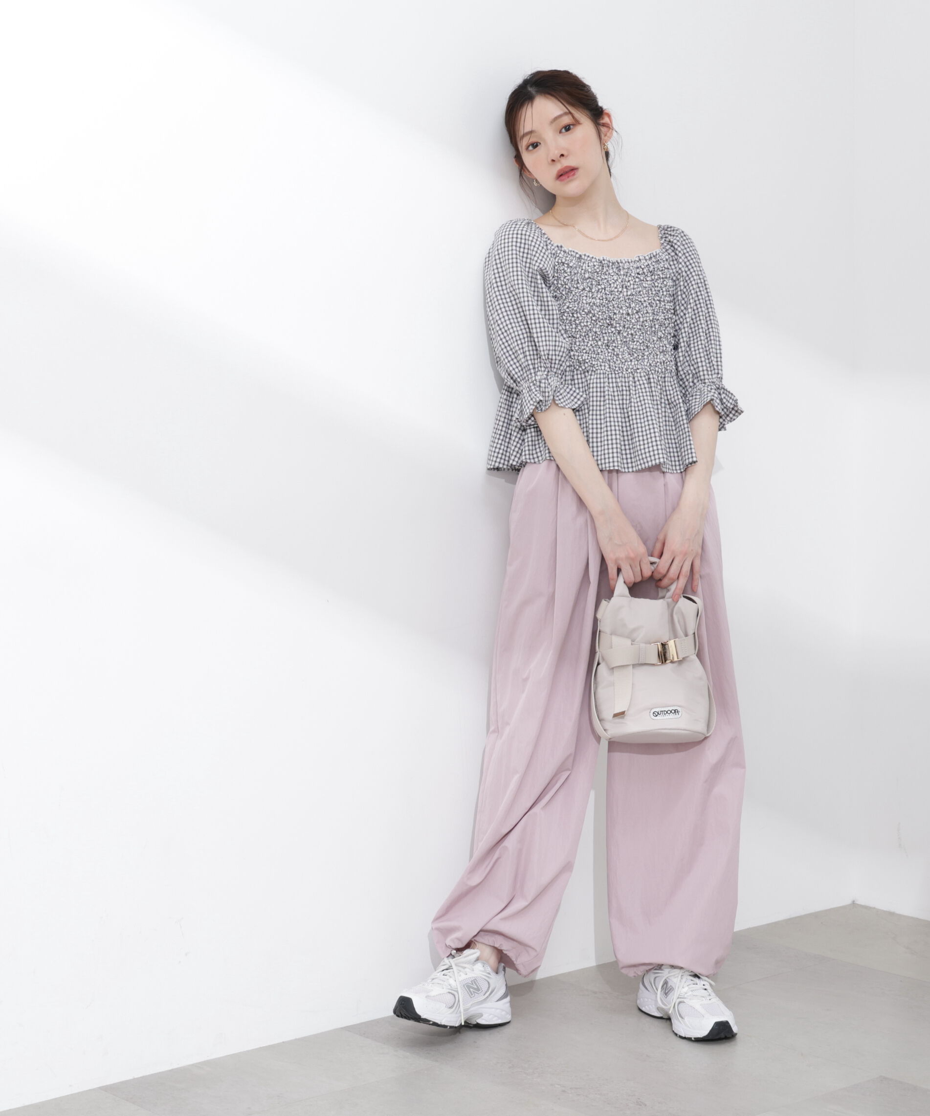 PROPORTION BODY DRESSING「〈a/mie〉シャーリングペプラムブラウス 26SS」|シャツ・ブラウス|