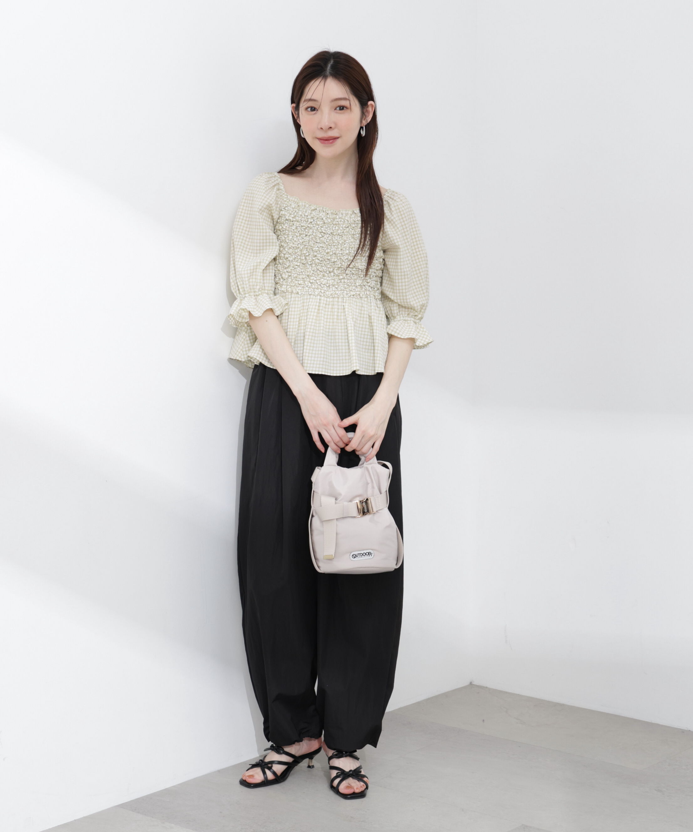 PROPORTION BODY DRESSING「〈a/mie〉シャーリングペプラムブラウス 26SS」|シャツ・ブラウス|
