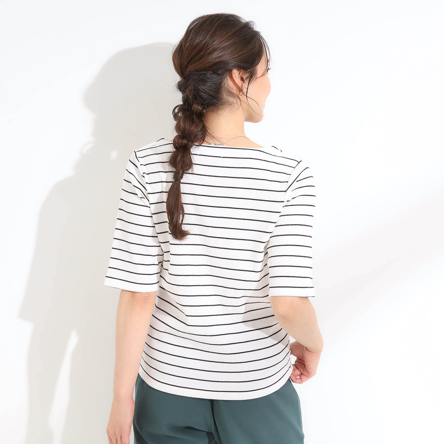SHOO･LA･RUE「【S-LL】女性らしさ漂うハートネック テレコ5分袖トップス」|Tシャツ・カットソー|