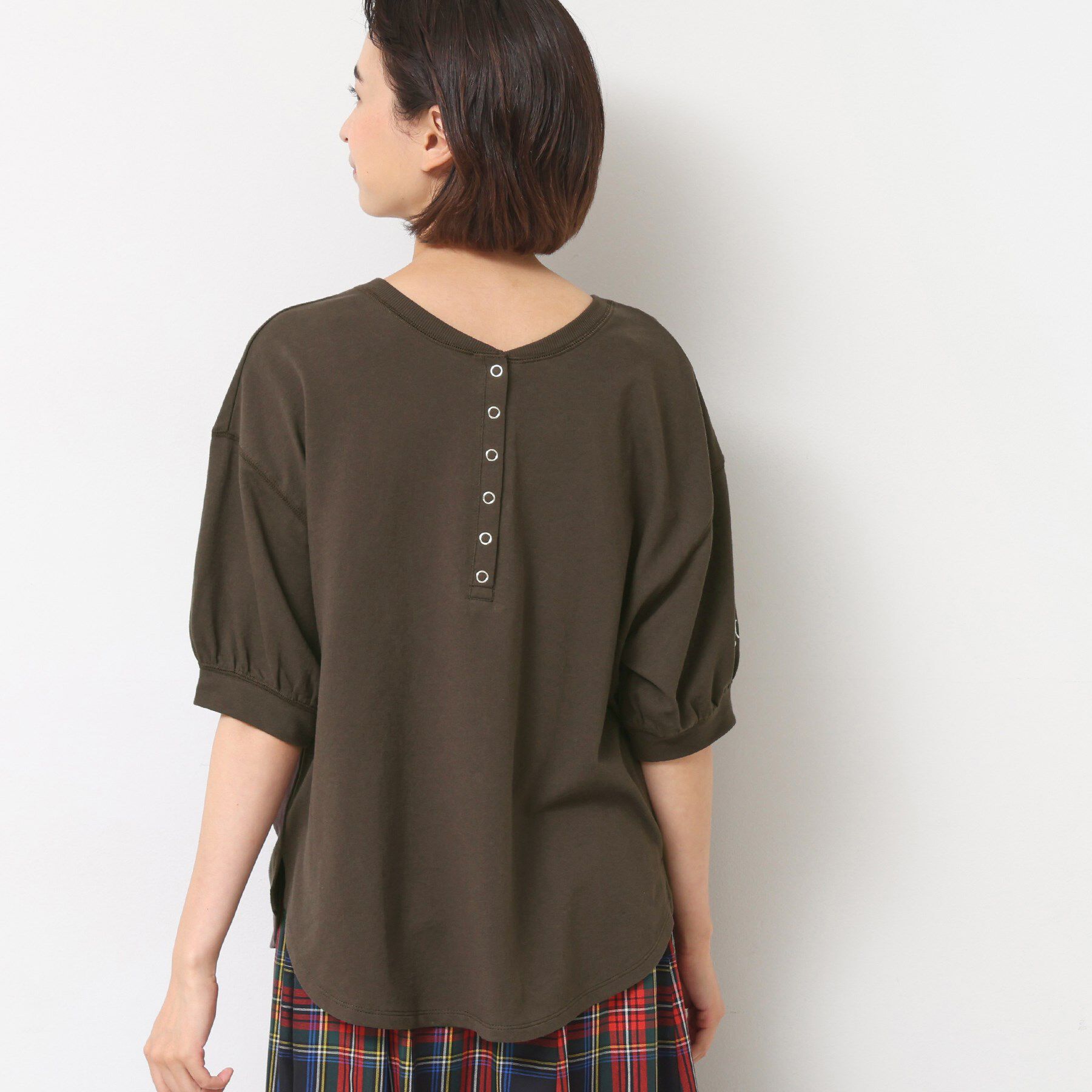 Dessin「【360度可愛い/前後2WAY/洗える】ライトコットンヘンリーカットソー」|Tシャツ・カットソー|