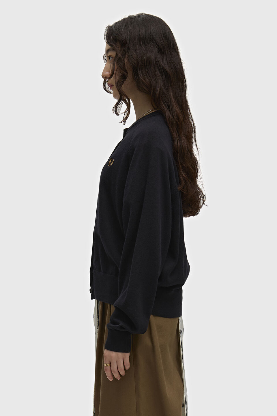 FRED PERRY 「FRED PERRY／Crew Neck Cardigan／ロゴクルーネックカーディガン」|カーディガン|