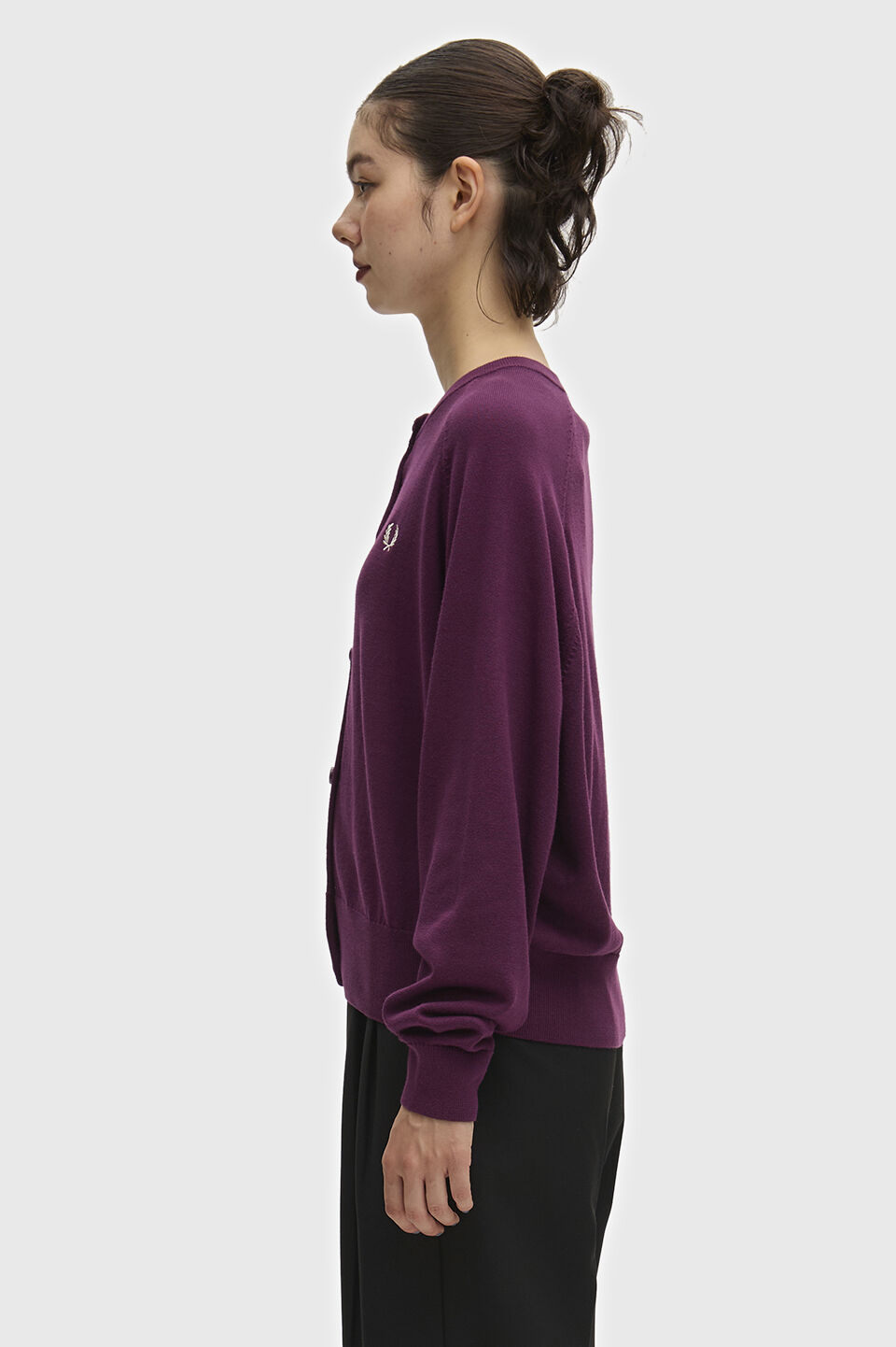 FRED PERRY 「FRED PERRY／Crew Neck Cardigan／ロゴクルーネックカーディガン」|カーディガン|
