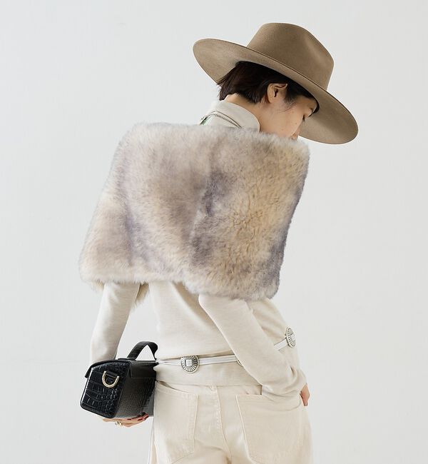The Store by C' 「【KARL DONOGHUE】Popper Shrug／ファーシュラッグ」|マフラー|