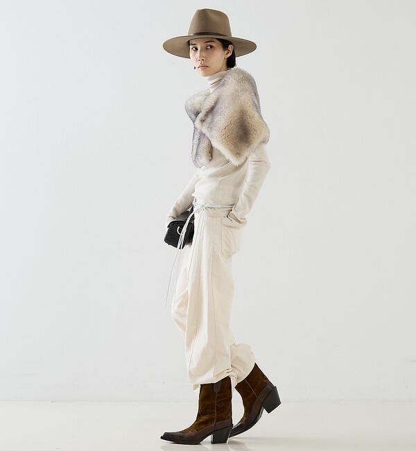 The Store by C' 「【KARL DONOGHUE】Popper Shrug／ファーシュラッグ」|マフラー|