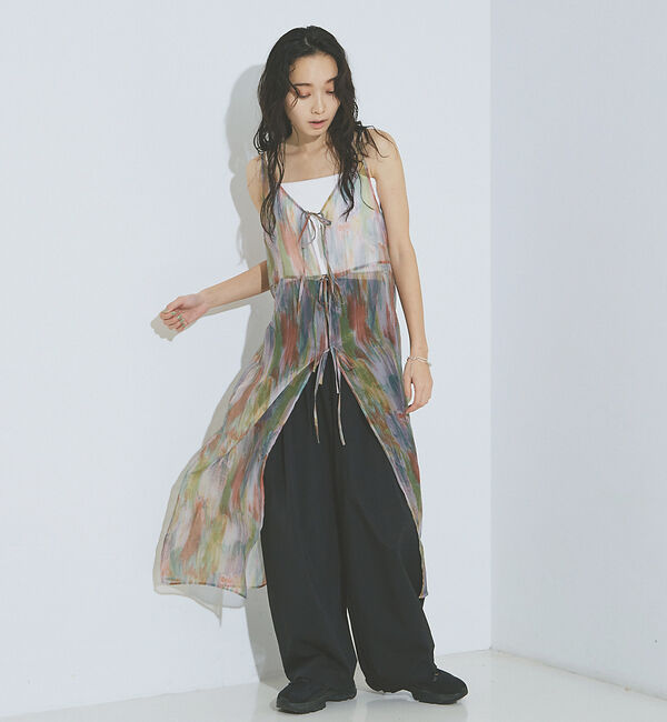 NOMINE「【前後着用可】水彩アート ニュアンス柄 2WAY シアー キャミワンピース ロン」|ワンピース|