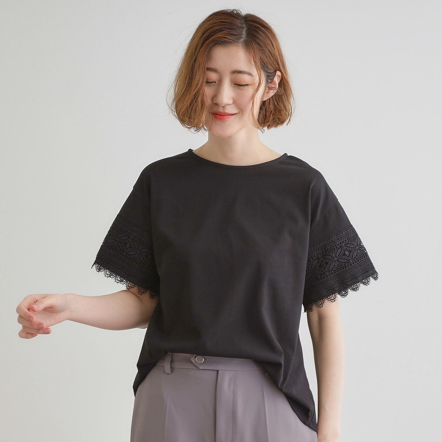 grove「【洗える/二の腕カバー】上品なレースで叶える、きちんと見えの夏Tシャツ」|Tシャツ・カットソー|