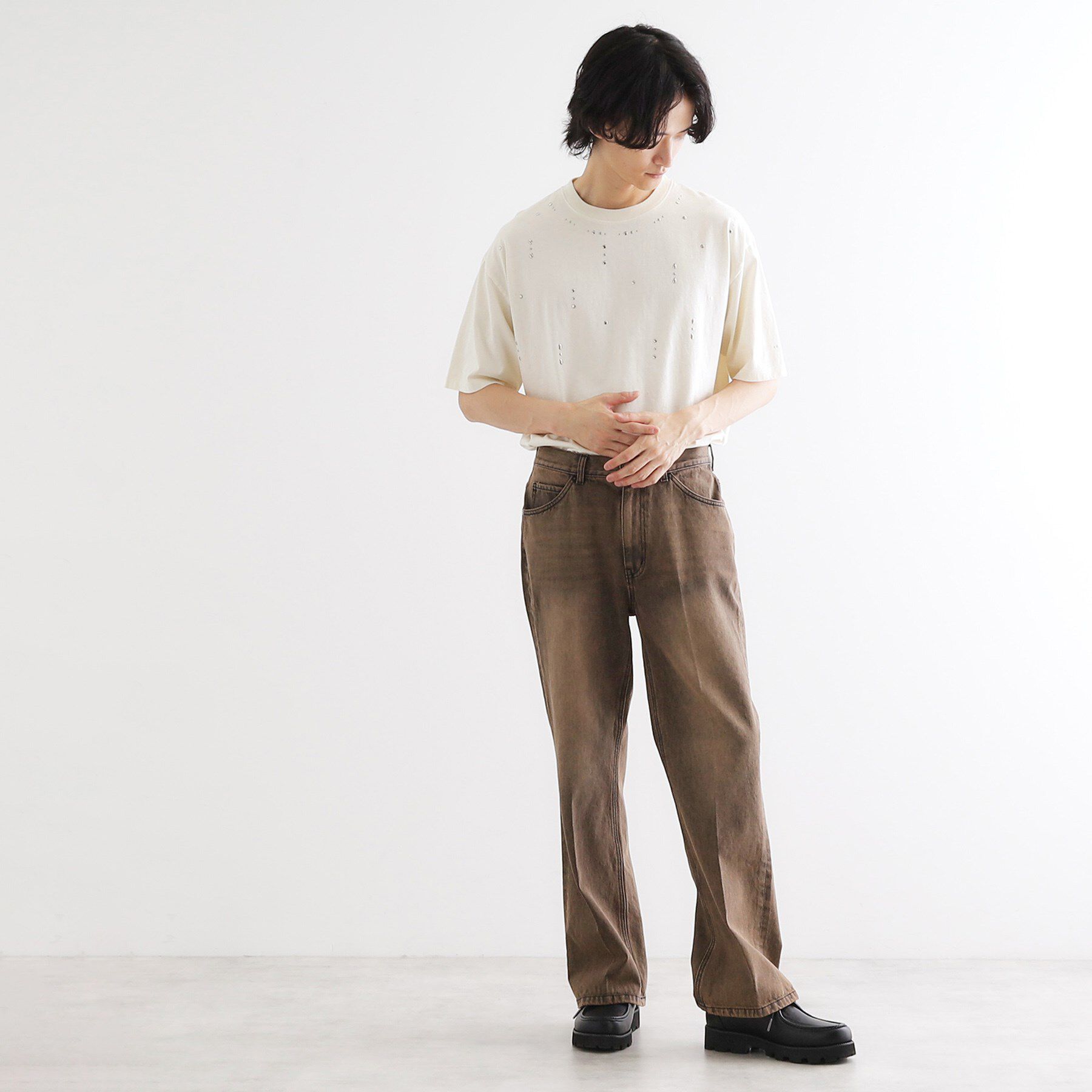 tk.TAKEO KIKUCHI「ヴィンテージライクスタッズTシャツ」|Tシャツ・カットソー|