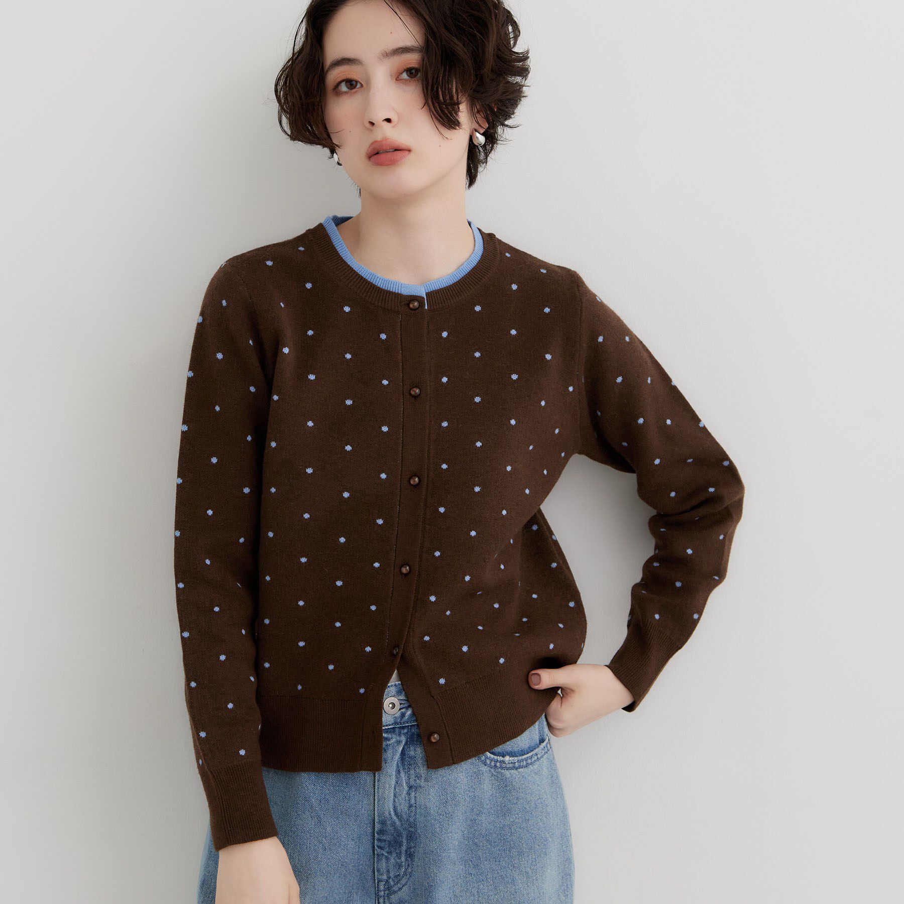 THE SHOP TK「コーデに華やかさをプラス ドットジャカード クルーネックカーディガン」|カーディガン|