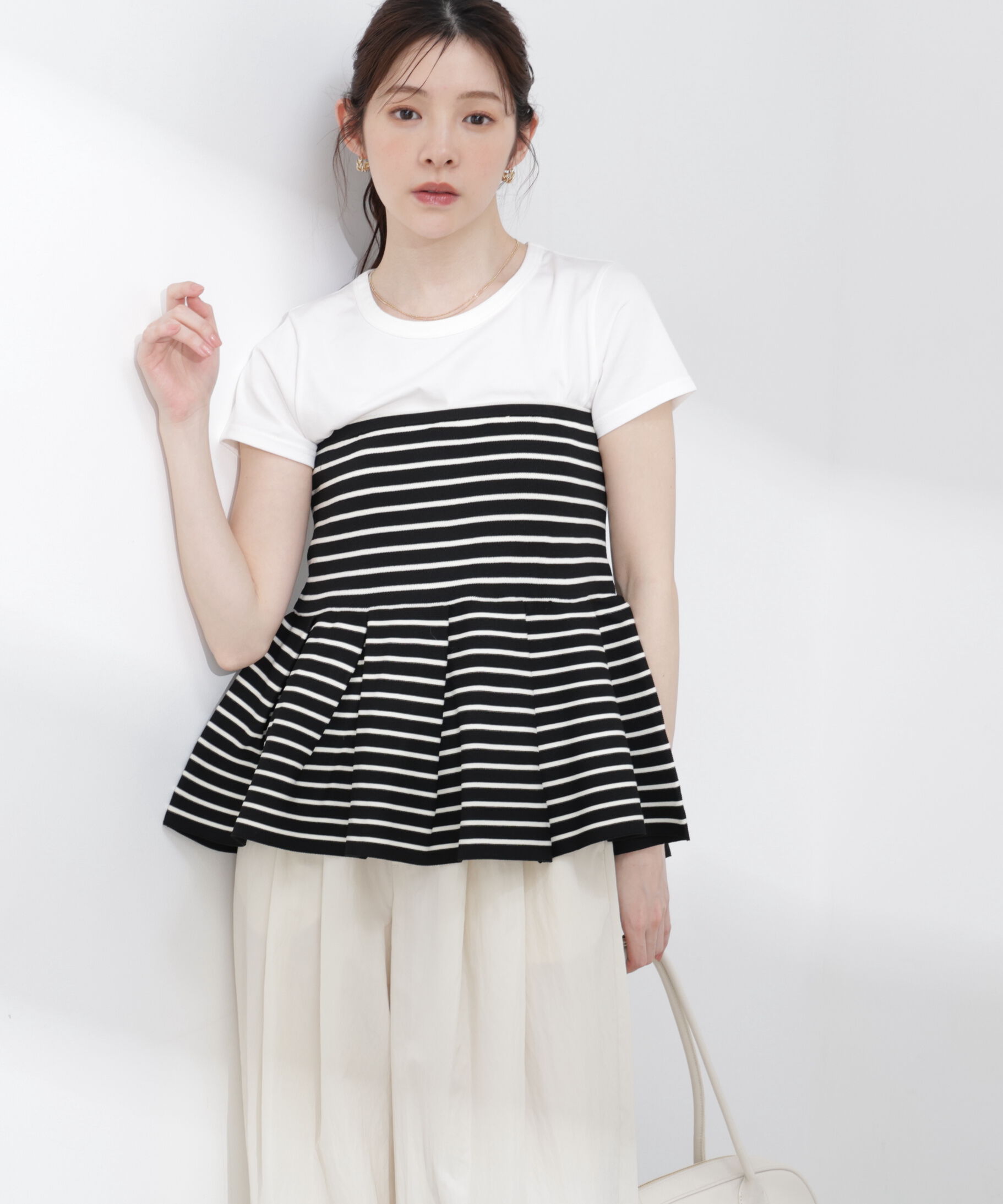 PROPORTION BODY DRESSING「〈a/mie〉オーガニック接触冷感チャーム付きTシャツ 26SS」|Tシャツ・カットソー|ホワイト