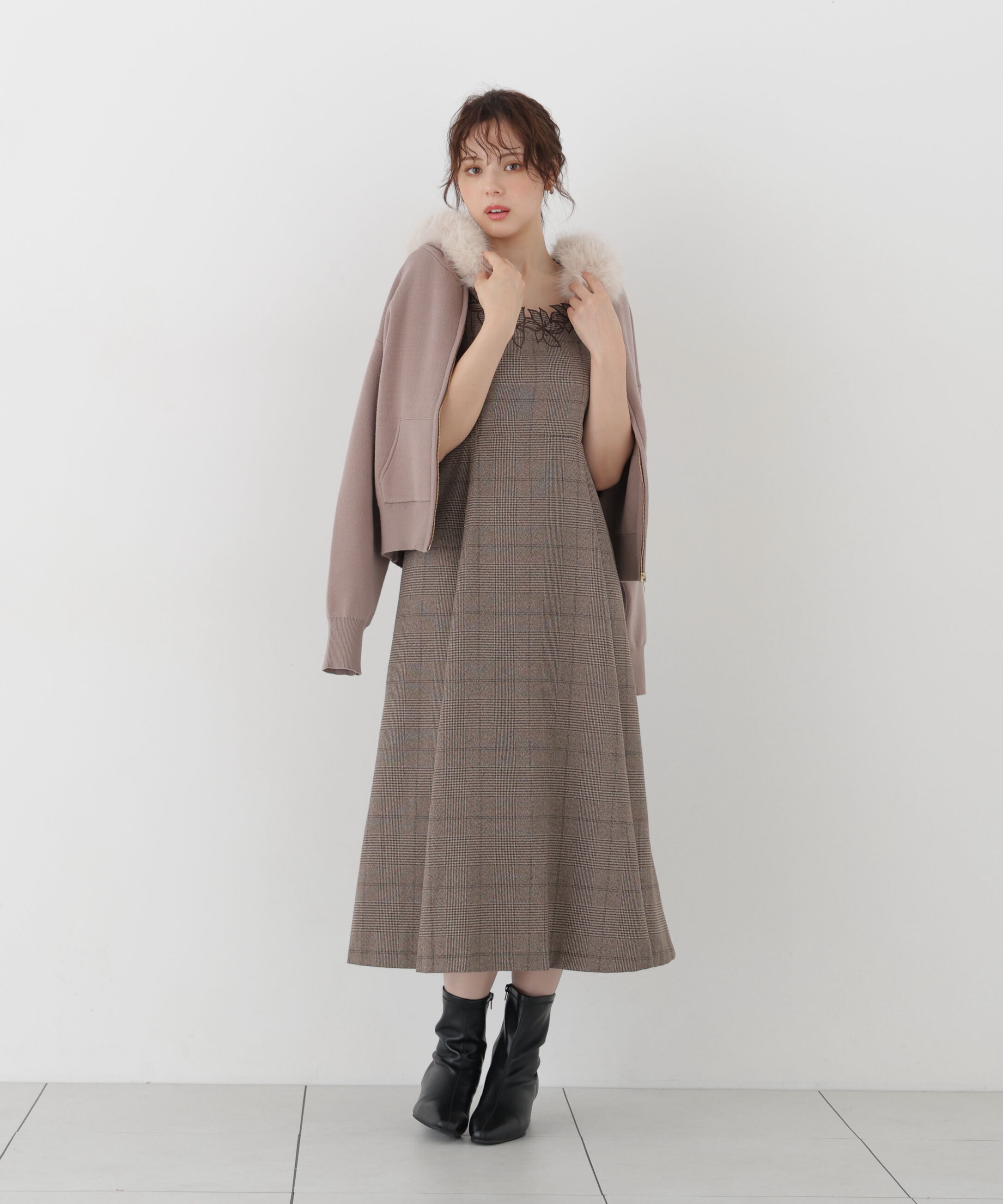 PROPORTION BODY DRESSING「フェイクファー付きニットパーカー 26AW」|ニット・セーター|