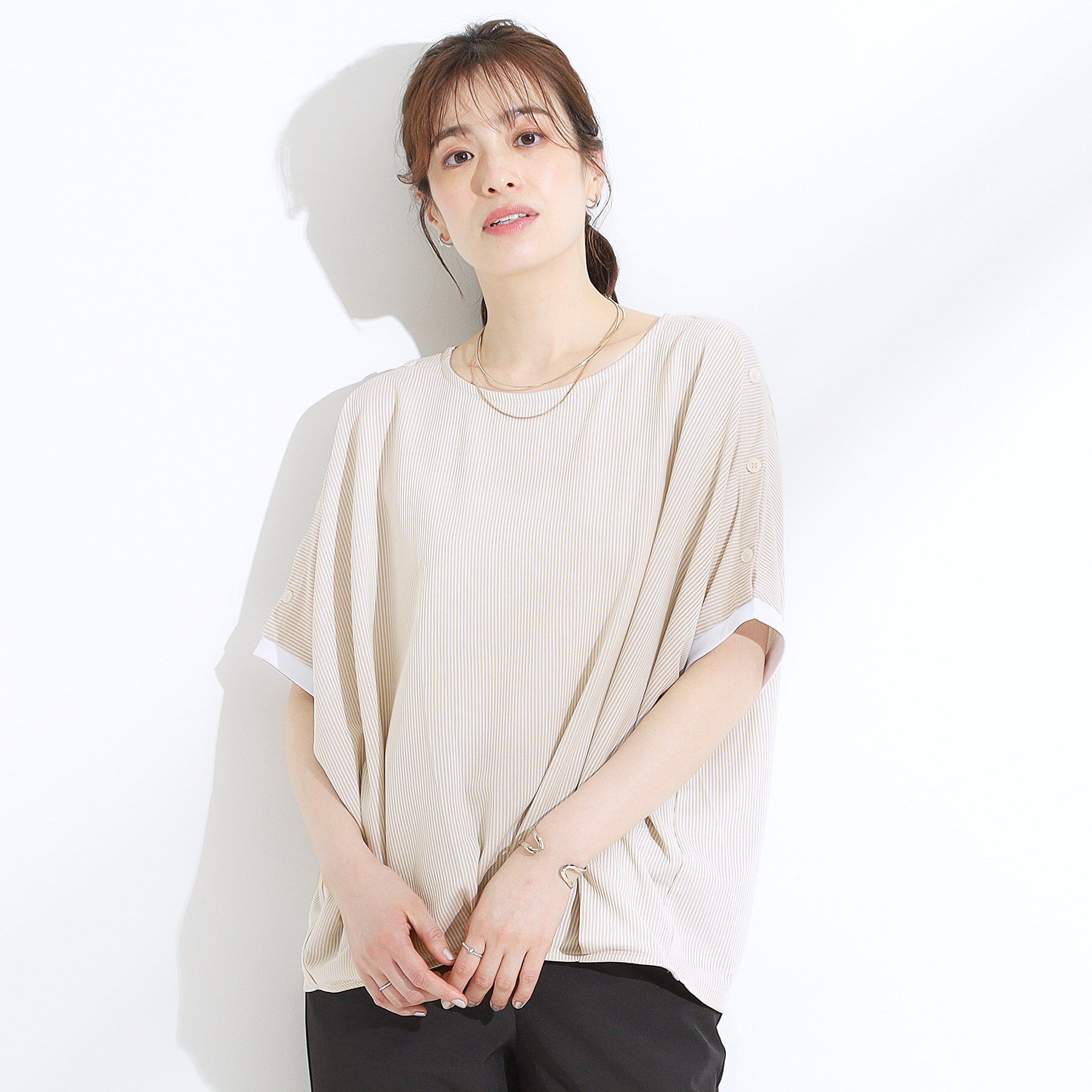 SHOO･LA･RUE「【ひんやり/UV】高気温でも快適に インせず決まるドルマントップス」|Tシャツ・カットソー|