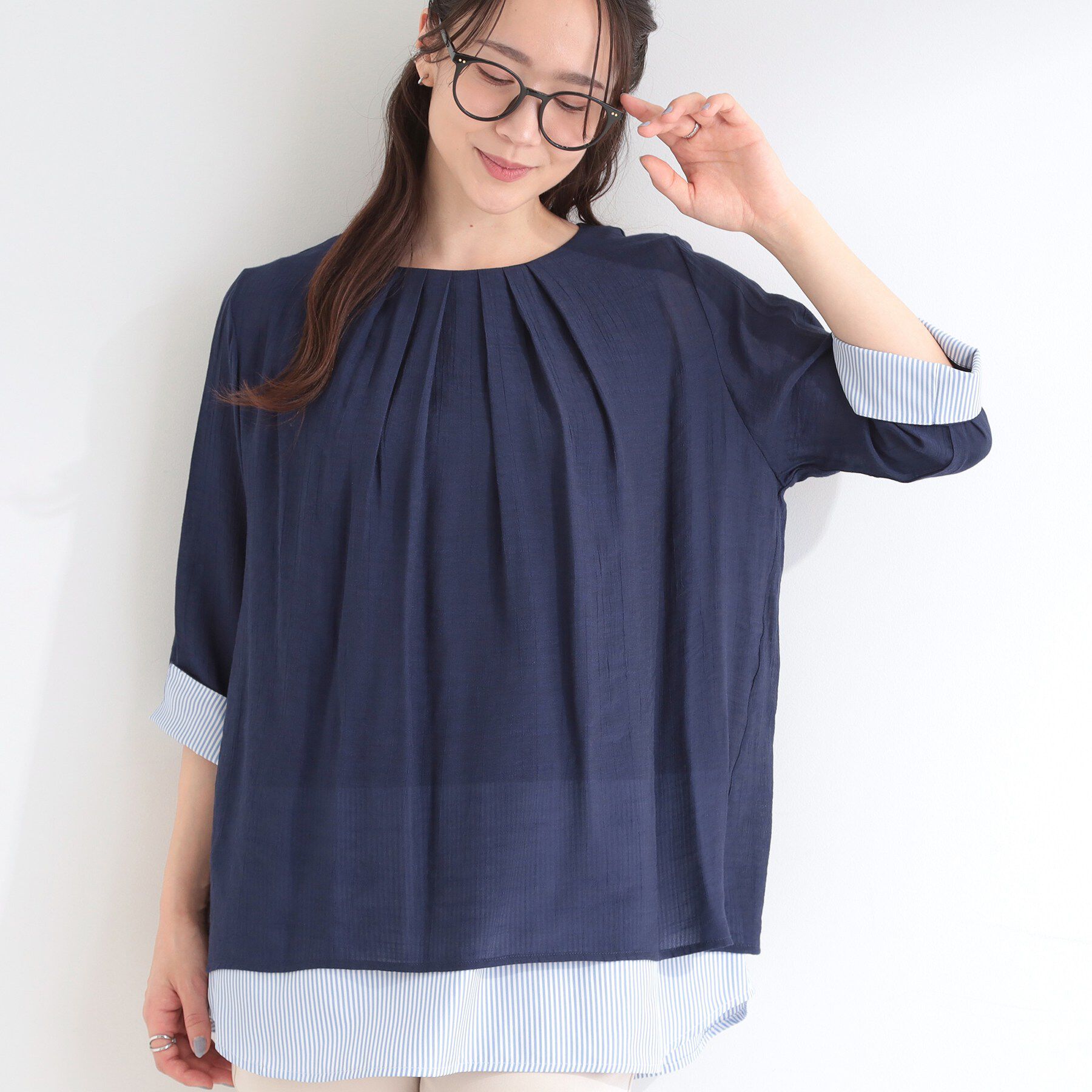 SHOO･LA･RUE「【洗濯機可/体型カバー】1枚でサマ見え 7分袖スラブレイヤード風トップス」|Tシャツ・カットソー|ネイビー(094)