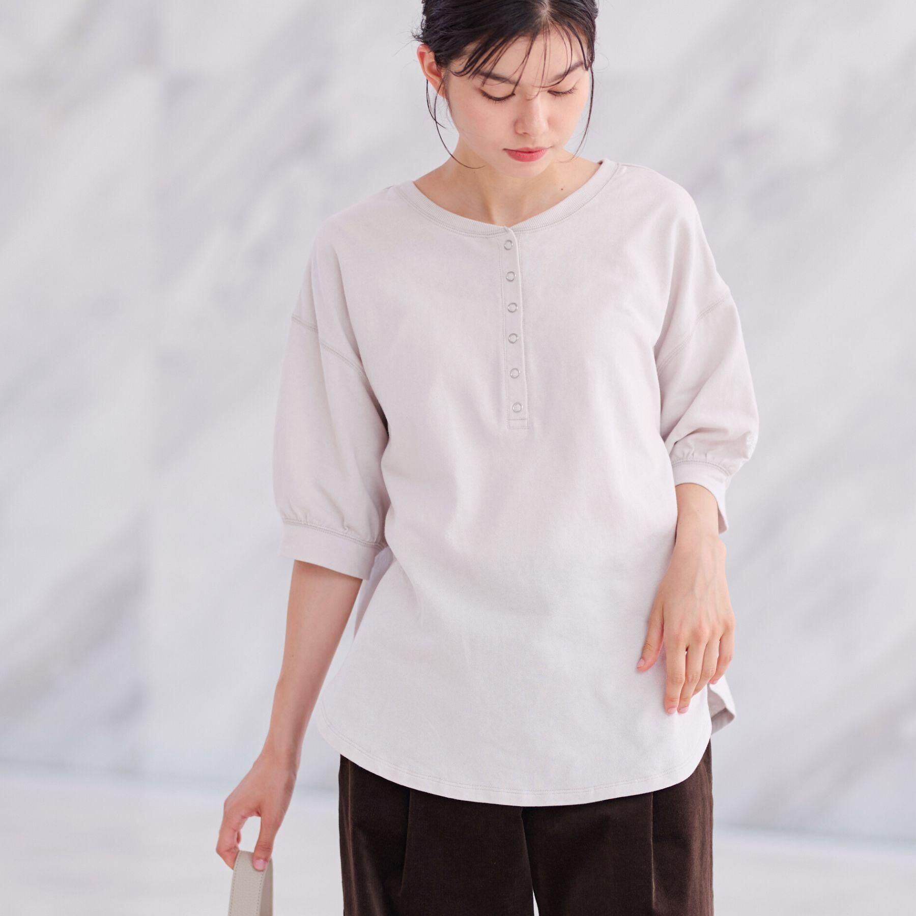 Dessin「【360度可愛い/前後2WAY/洗える】ライトコットンヘンリーカットソー」|Tシャツ・カットソー|