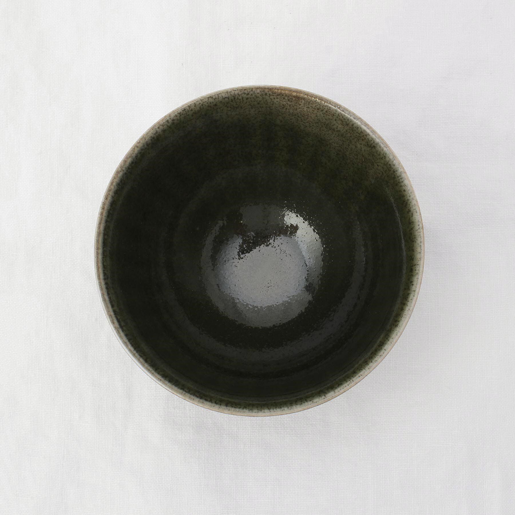 212 KITCHEN STORE「ケイプ 削ぎ茶碗 オリベグリーン」|食器・キッチングッズ|