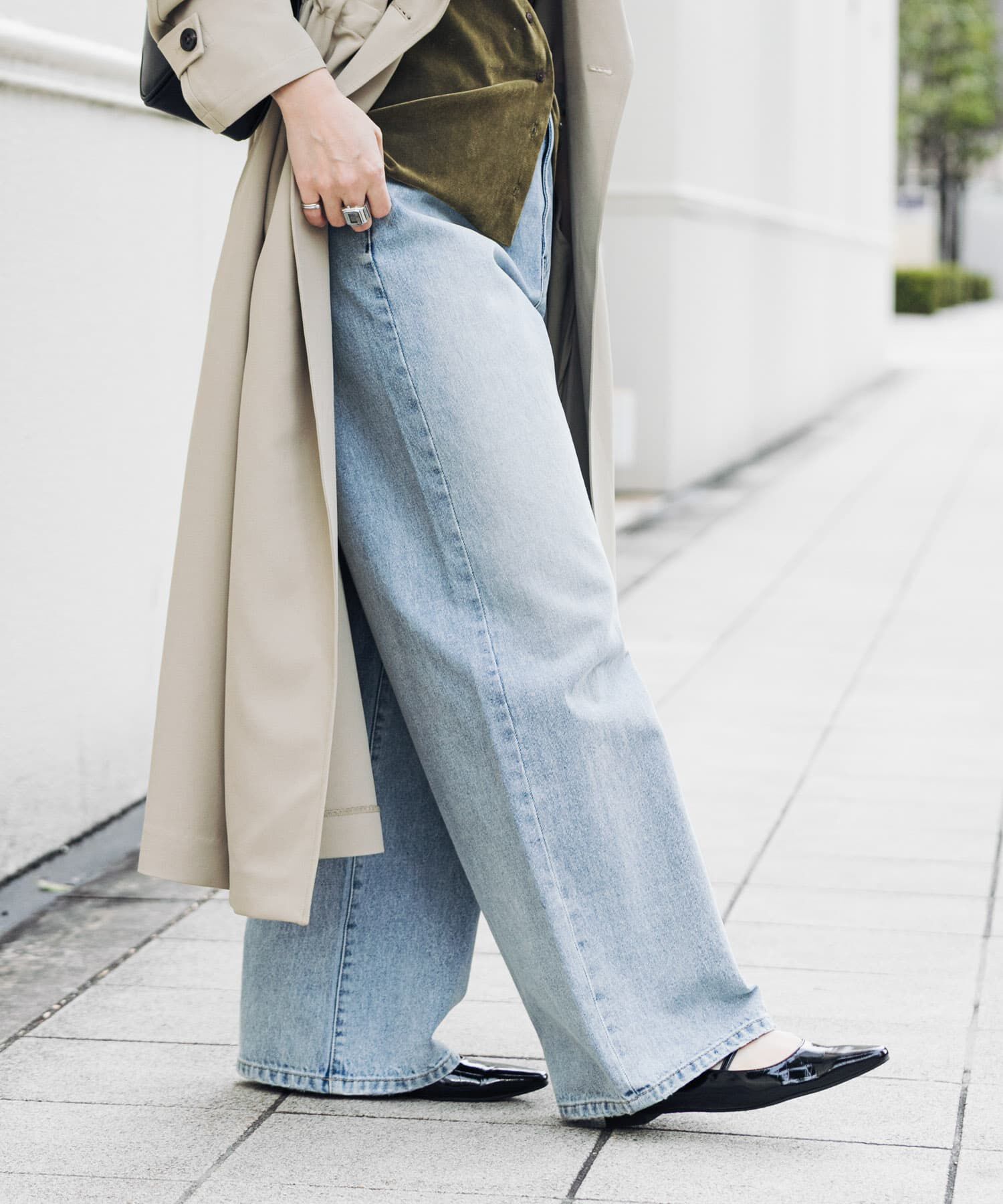 URBAN RESEARCH「ポインテッドバックストラップシューズ」|パンプス|