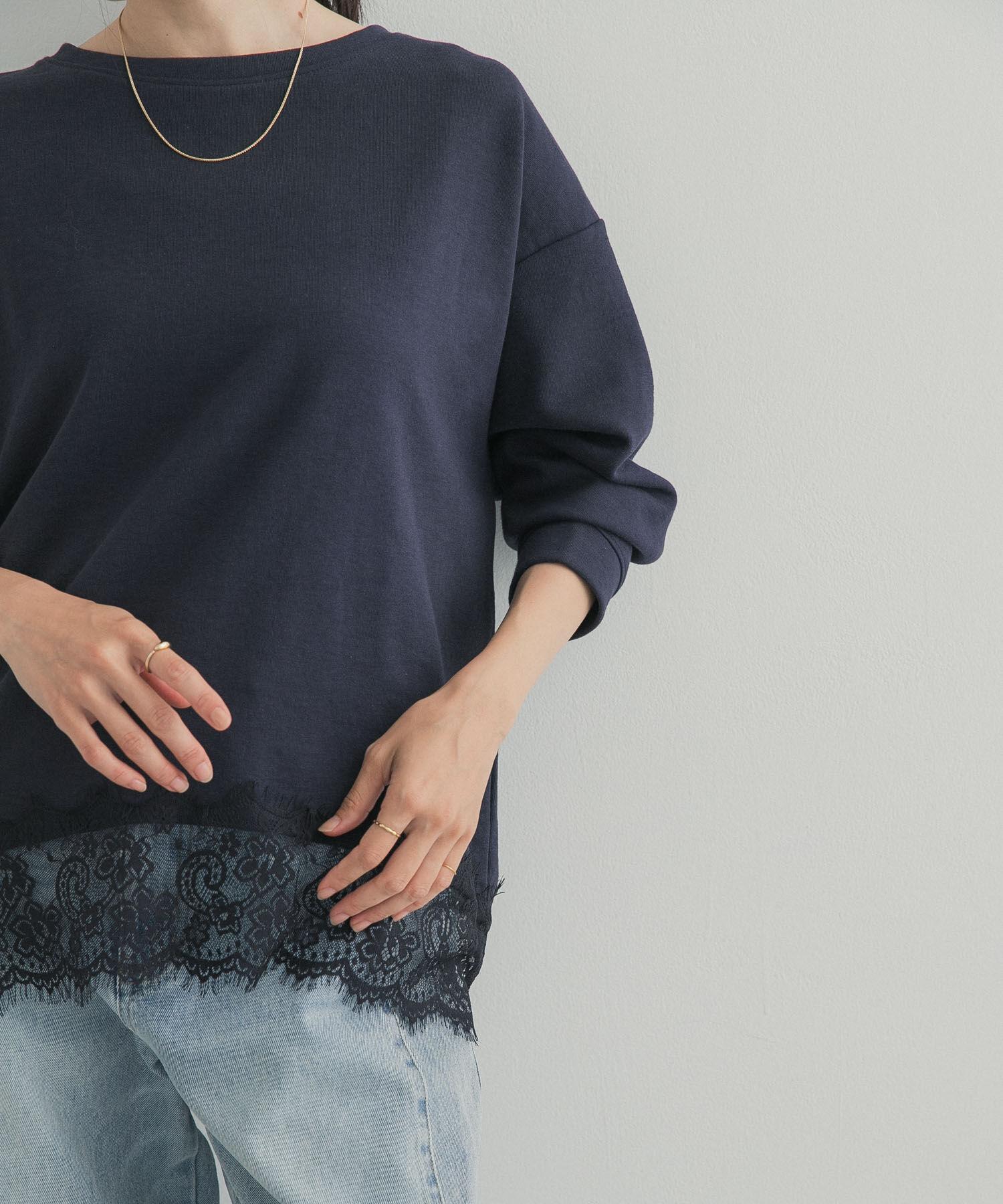 URBAN RESEARCH DOORS「ダブルフェイス裾レースプルオーバー 26AW」|Tシャツ・カットソー|