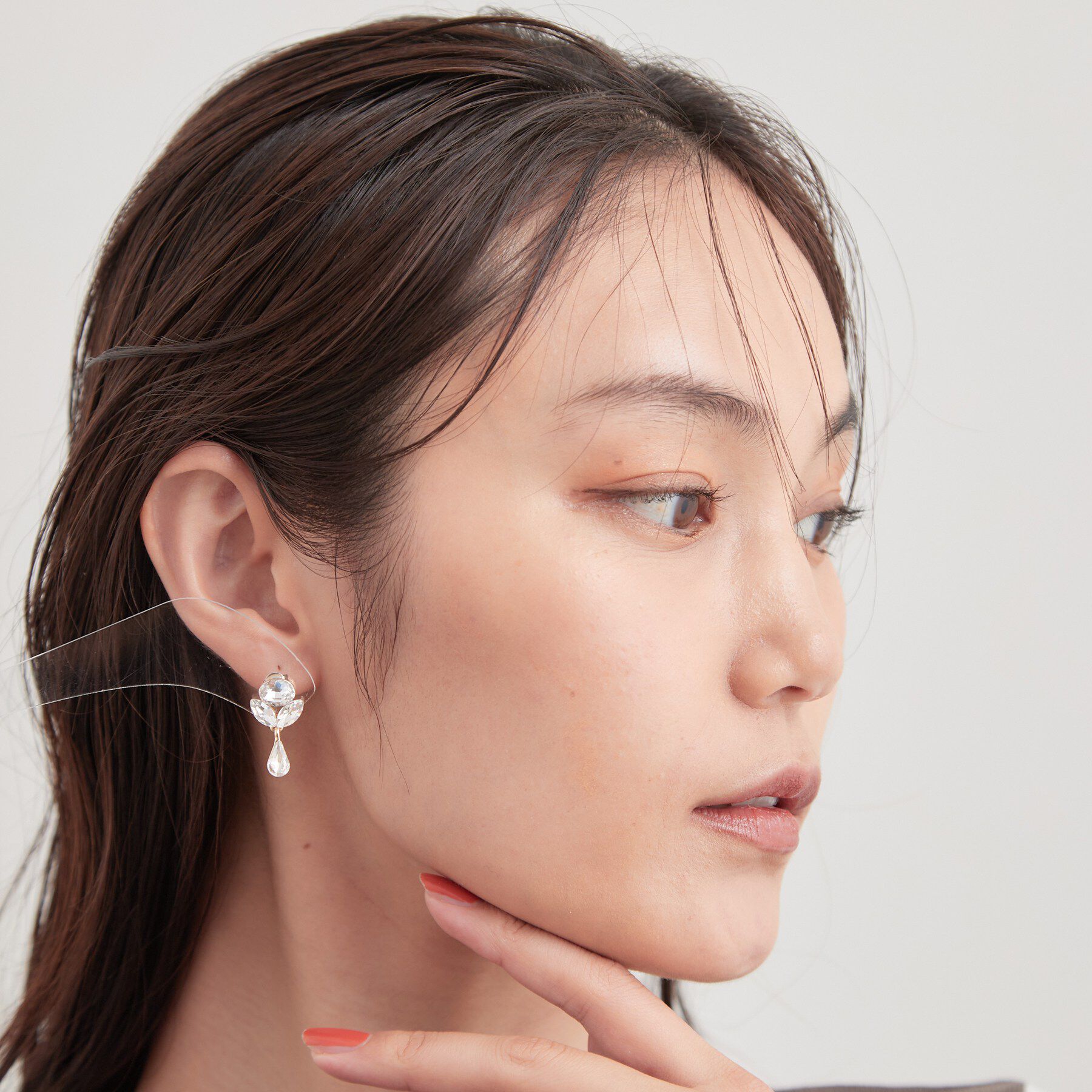 OPAQUE.CLIP「ドロップビジューピアス」|ピアス|