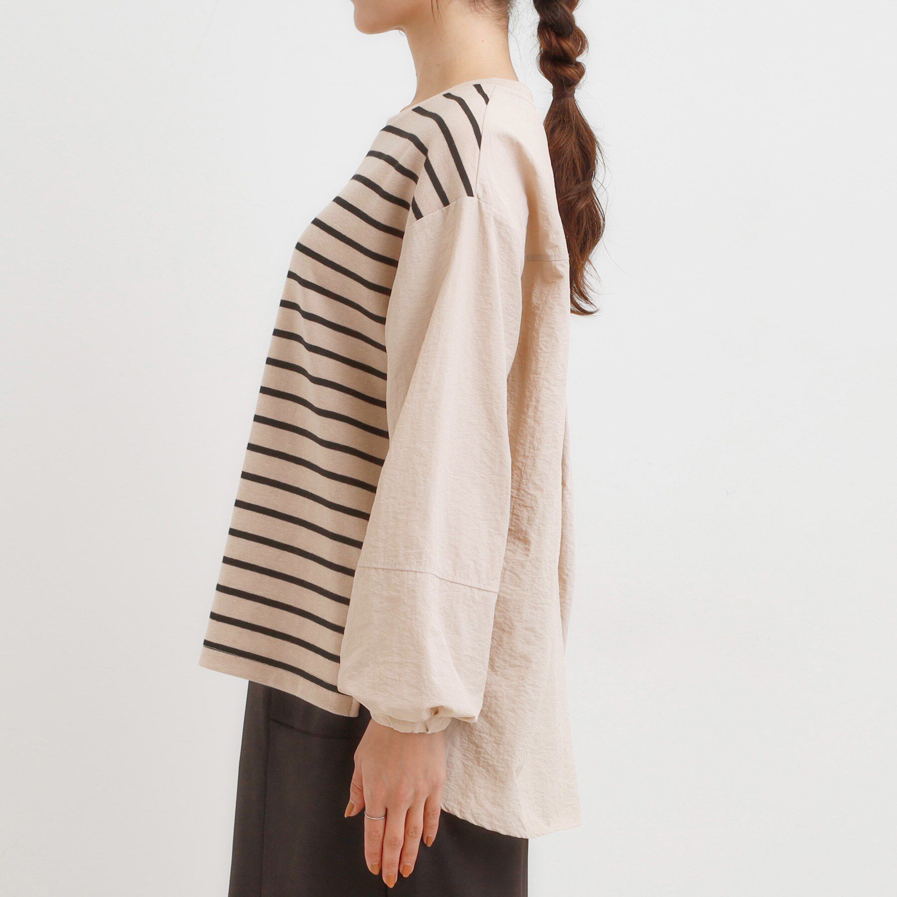 SHOO･LA･RUE「【S-LL】インせず決まる 背中タック入り パフ袖トップス」|Tシャツ・カットソー|