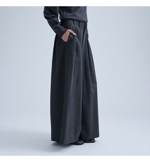 MAAI「Multi Tuck Trousers」|チノ|