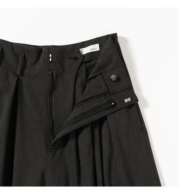 MAAI「Multi Tuck Trousers」|チノ|