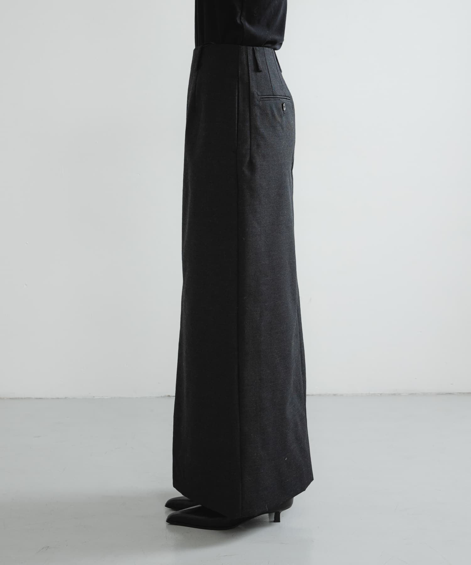 URBAN RESEARCH「new basic　BRADFORD WOOL SKIRT」|スカート|