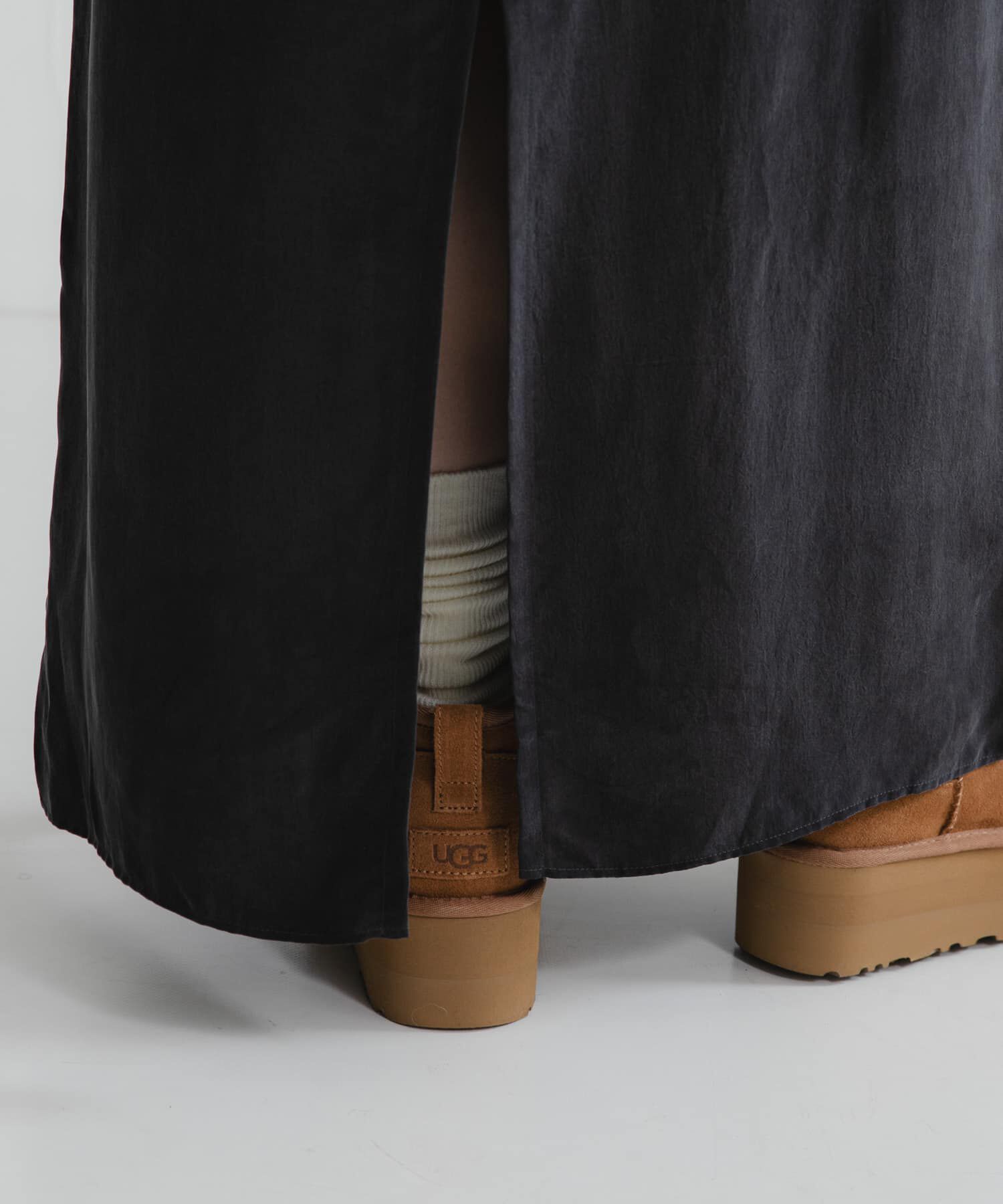 URBAN RESEARCH「UGG　ULTRA MINI PLATFORM」|ショートブーツ|