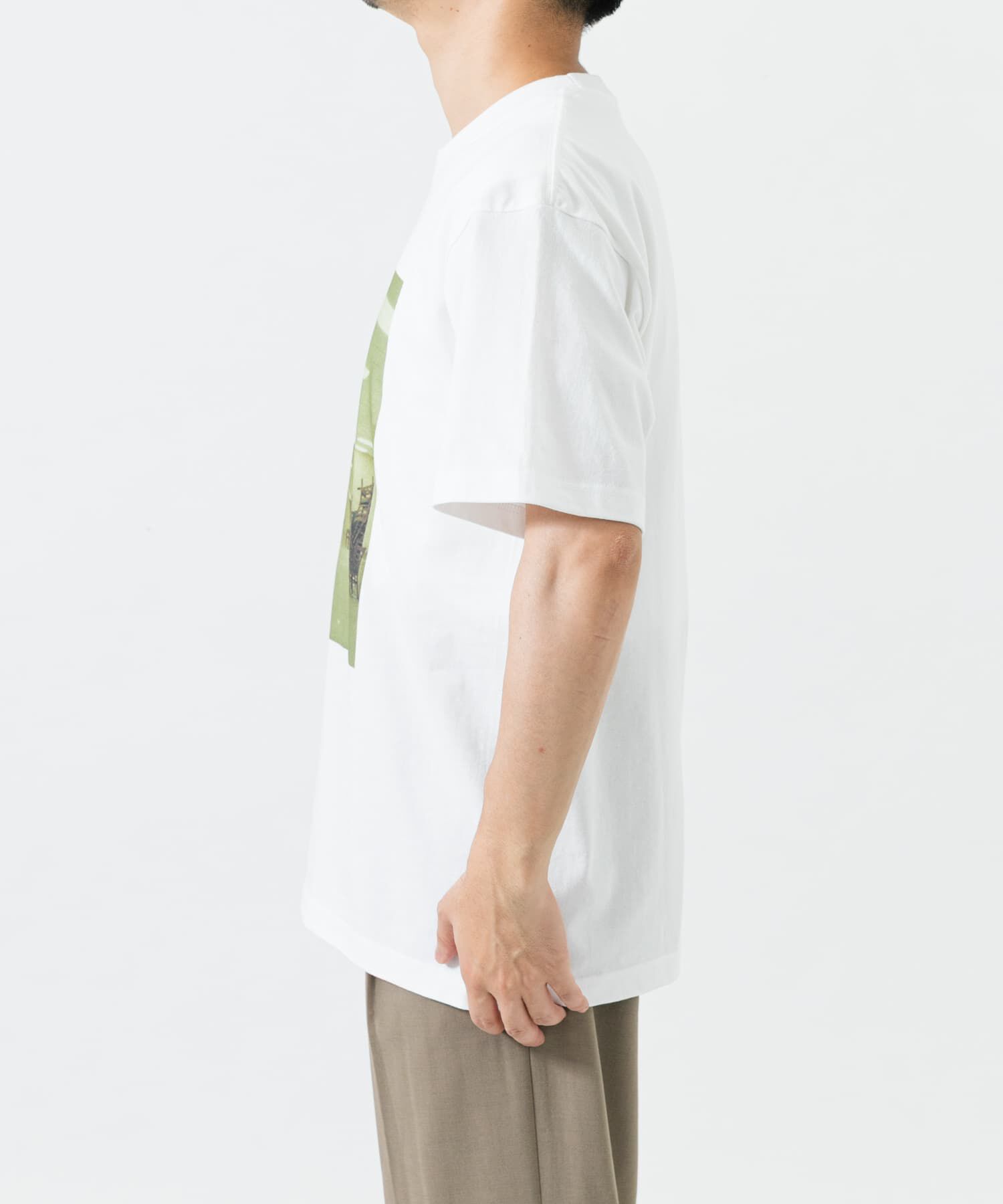 URBAN RESEARCH「URBAN RESEARCH&times;Backrooms&times;A24　LIMINAL SPACE T-SHIRTS」|Tシャツ・カットソー|