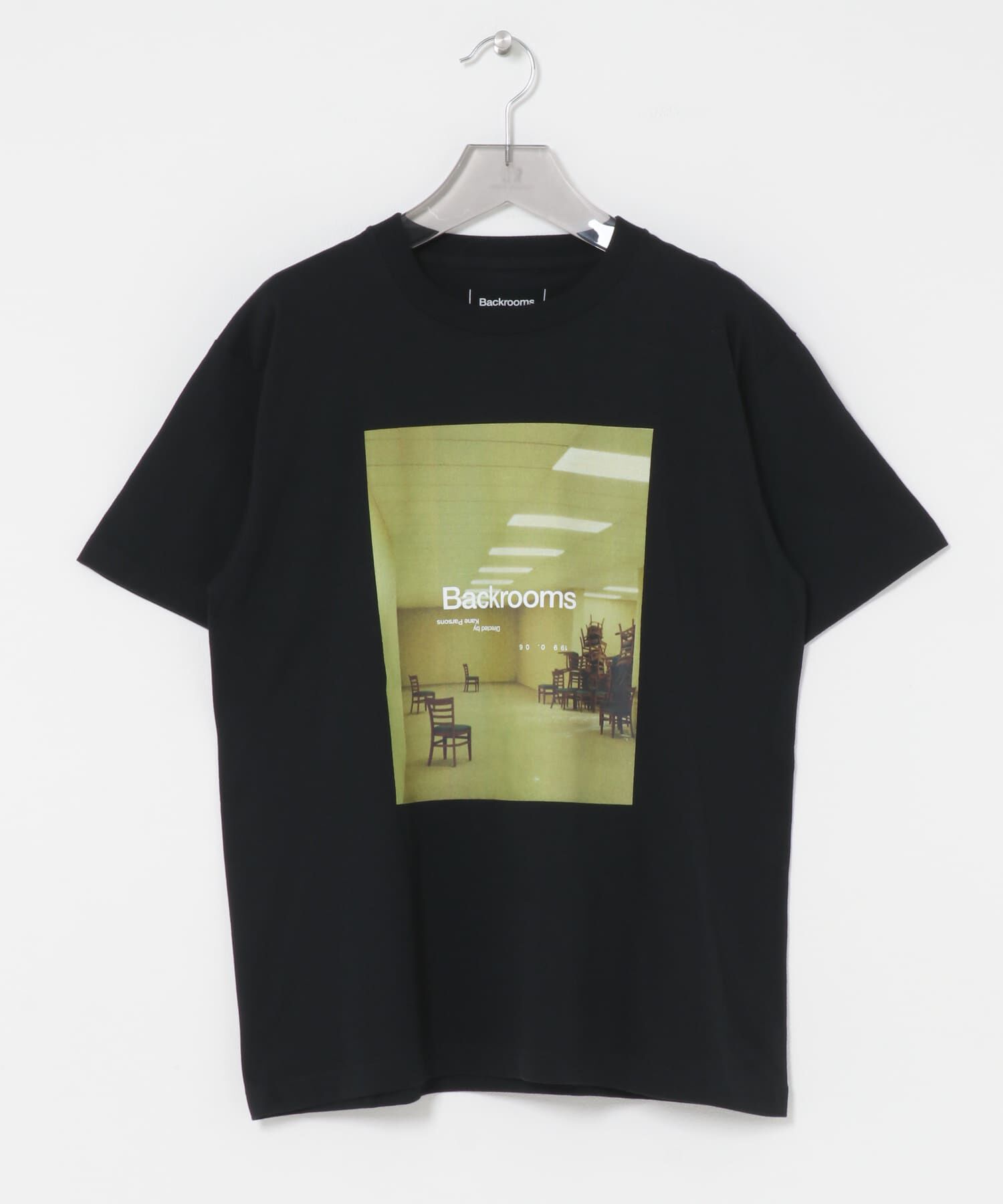 URBAN RESEARCH「URBAN RESEARCH&times;Backrooms&times;A24　LIMINAL SPACE T-SHIRTS」|Tシャツ・カットソー|ブラック