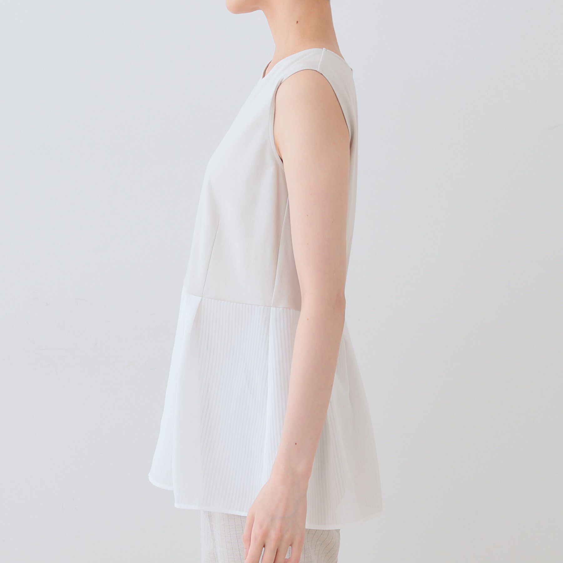 INDIVI「【洗える／レイヤードにも活躍】ペプラムインナートップス」|Tシャツ・カットソー|