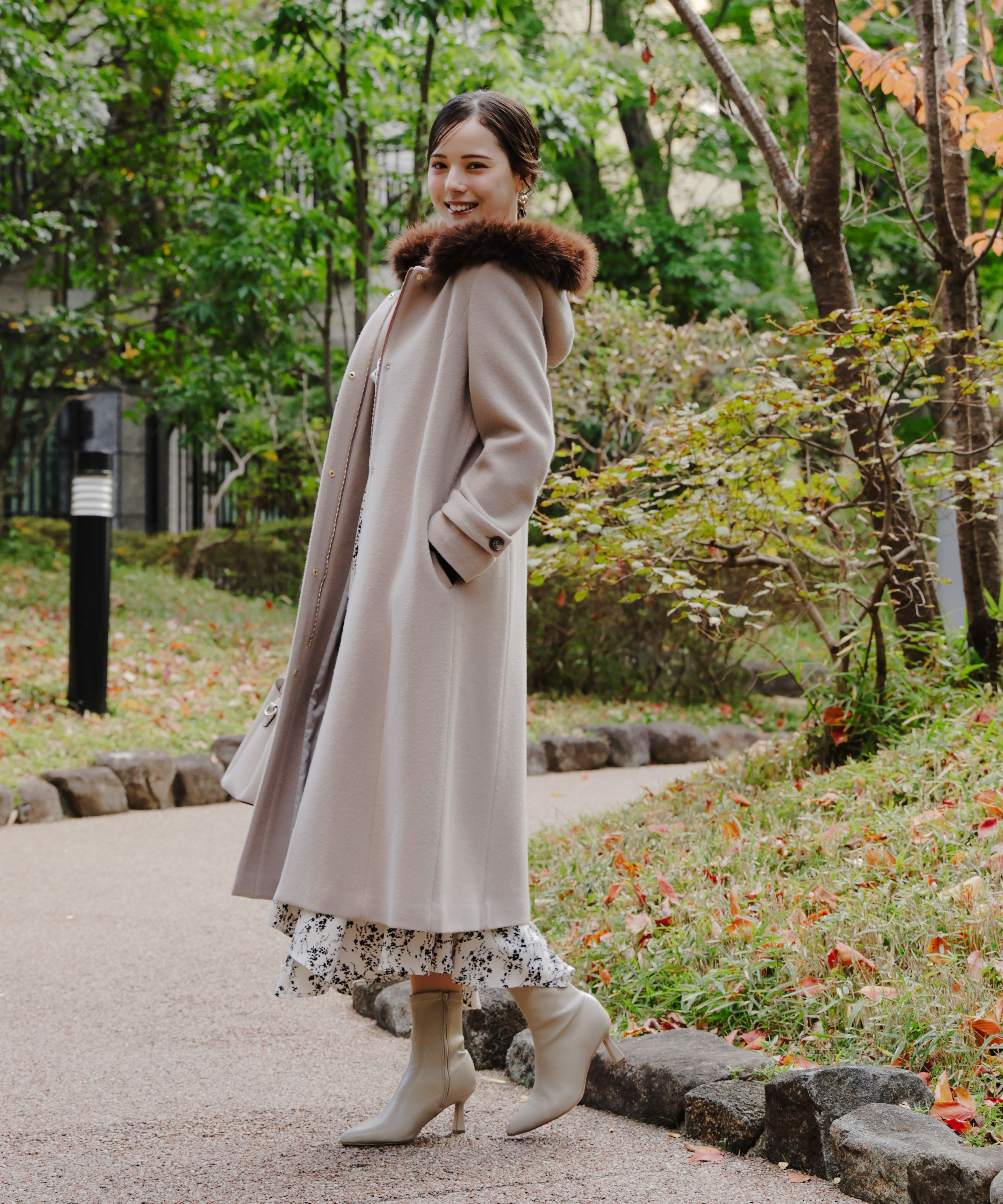PROPORTION BODY DRESSING「モッサフードフェイクファーロングコート 25AW」|その他|