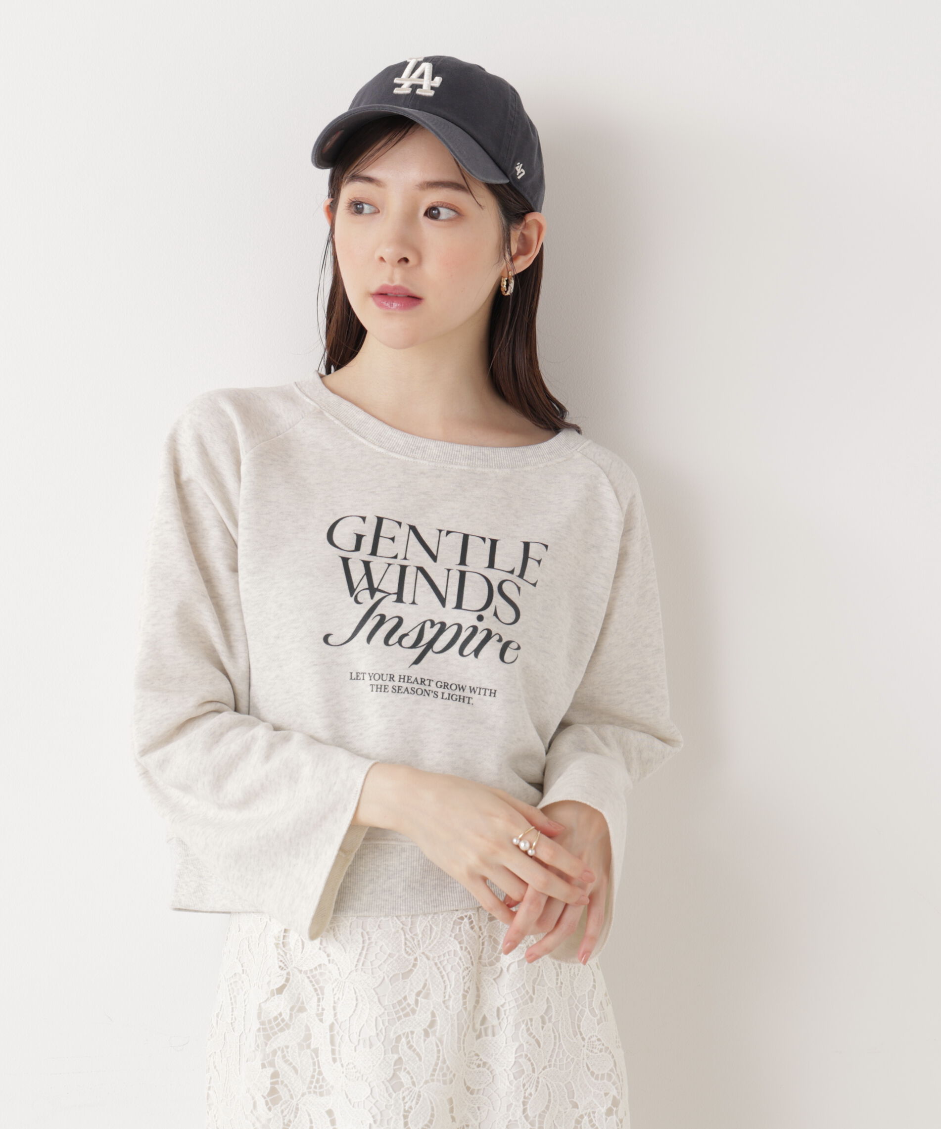 PROPORTION BODY DRESSING「＜ウォッシャブル＞〈a/mie〉ラグランロゴトップス　26SS」|Tシャツ・カットソー|