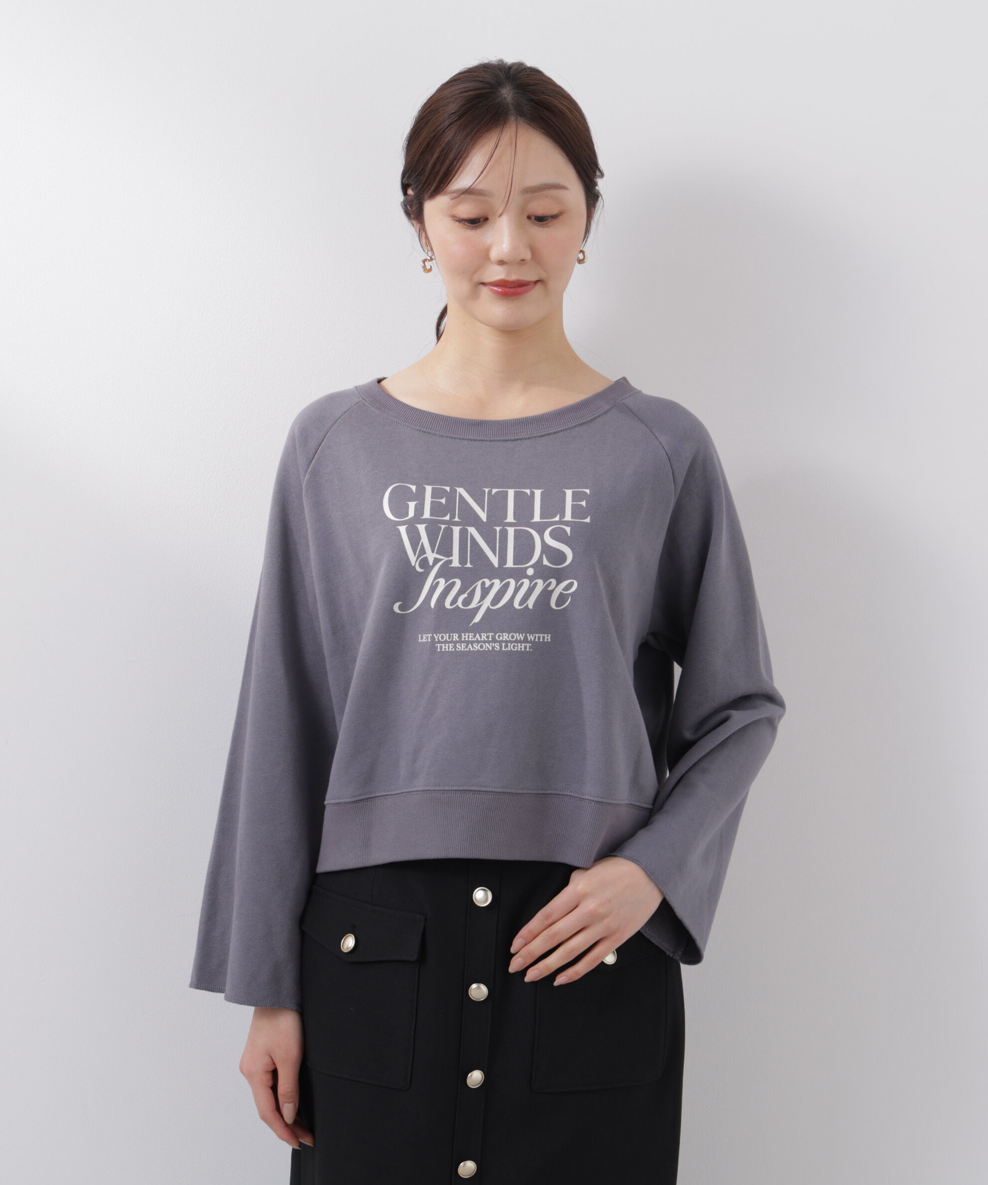 PROPORTION BODY DRESSING「＜ウォッシャブル＞〈a/mie〉ラグランロゴトップス　26SS」|Tシャツ・カットソー|