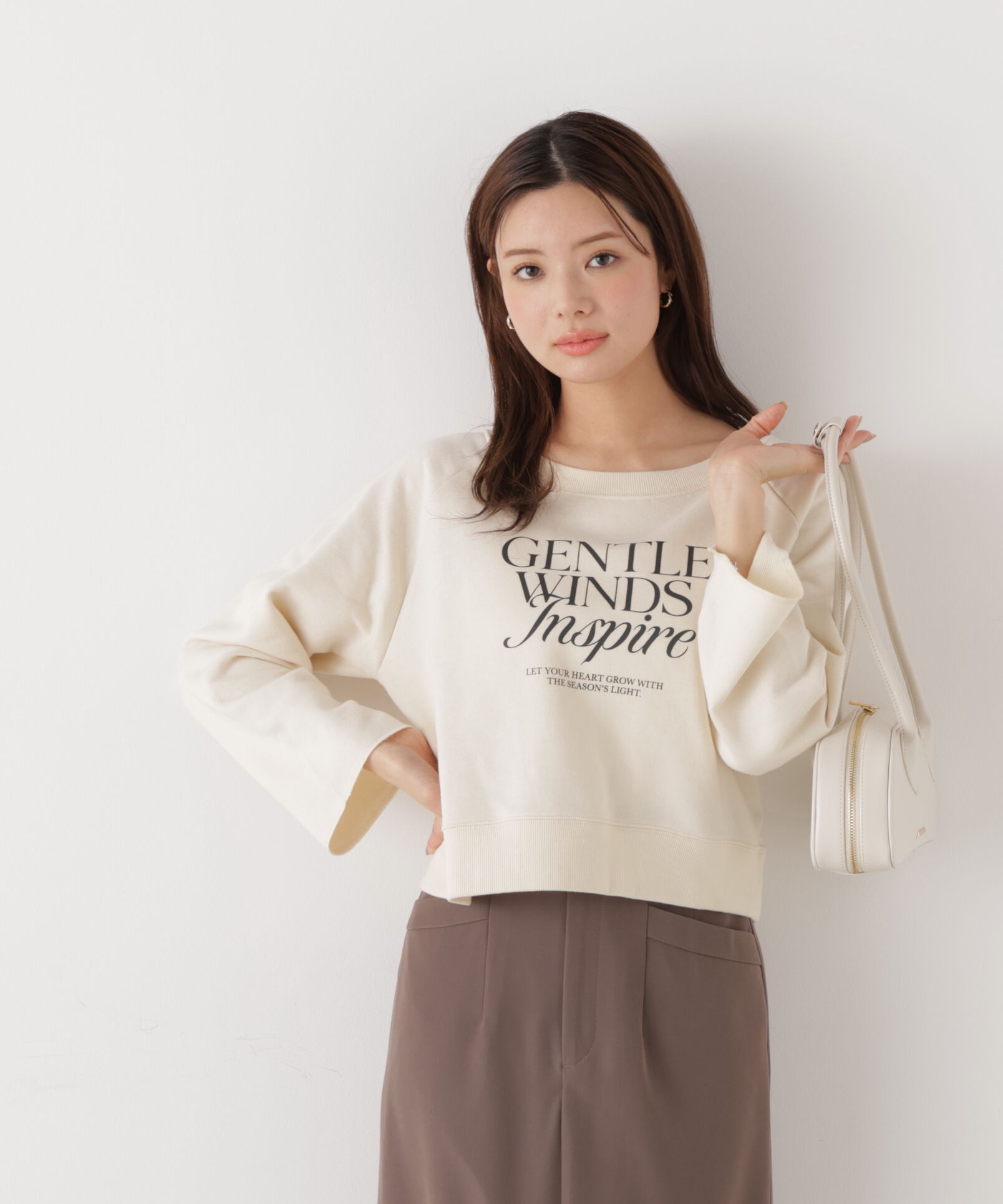 PROPORTION BODY DRESSING「＜ウォッシャブル＞〈a/mie〉ラグランロゴトップス　26SS」|Tシャツ・カットソー|