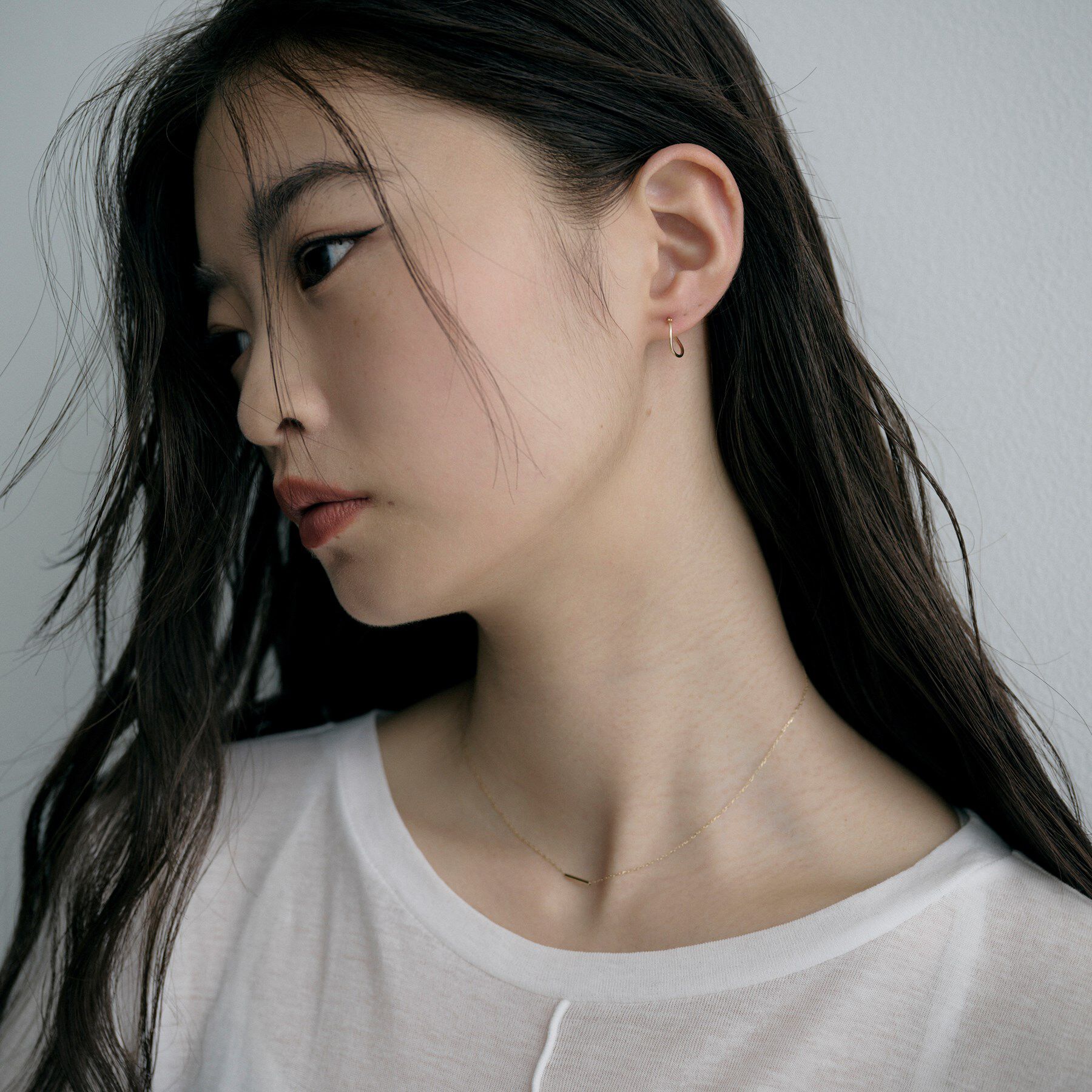 COCOSHNIK ONKITSCH「K10ウェーブフープピアス」|ピアス|