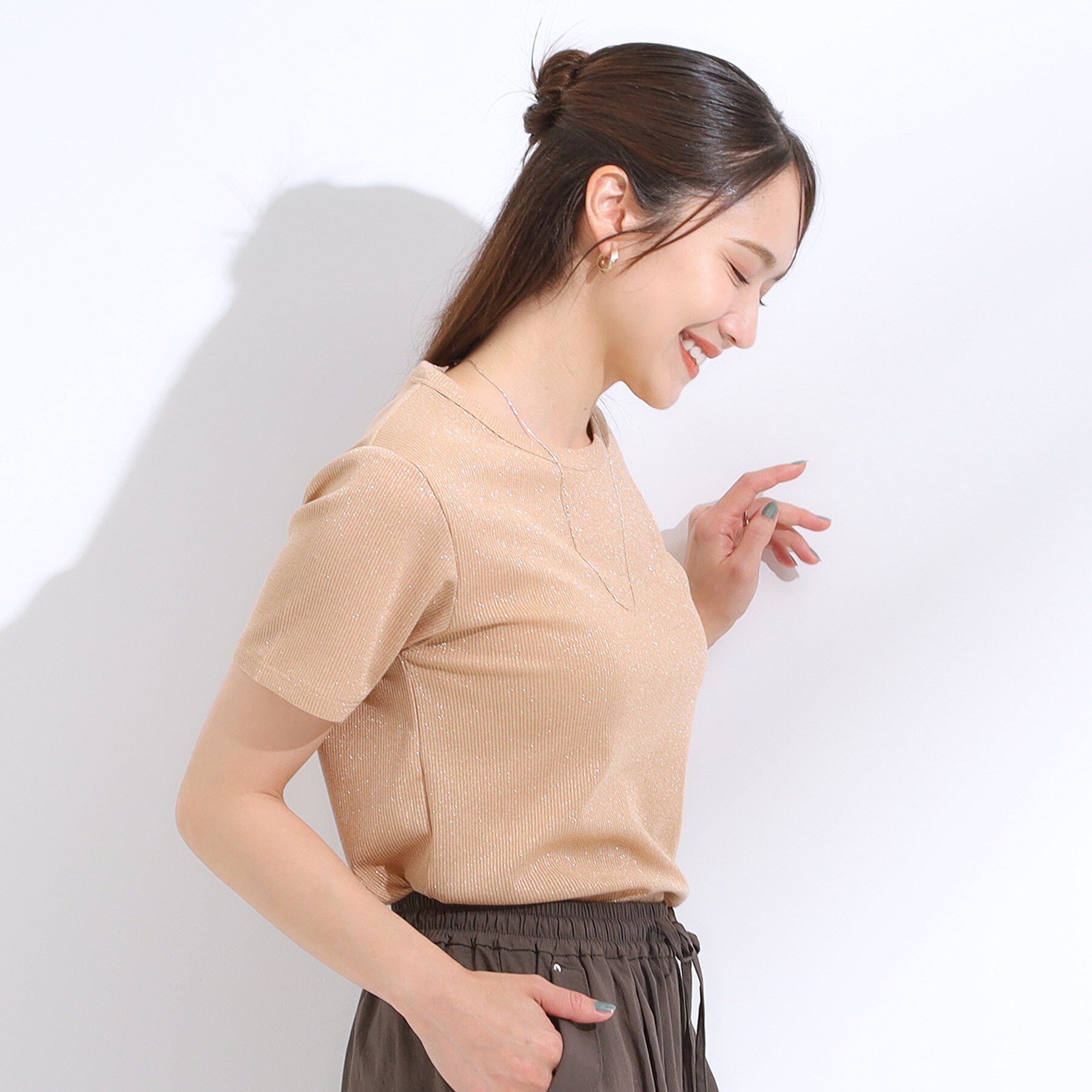 SHOO･LA･RUE「【S-LL】大人のラメ感 テレコ半袖トップス」|Tシャツ・カットソー|