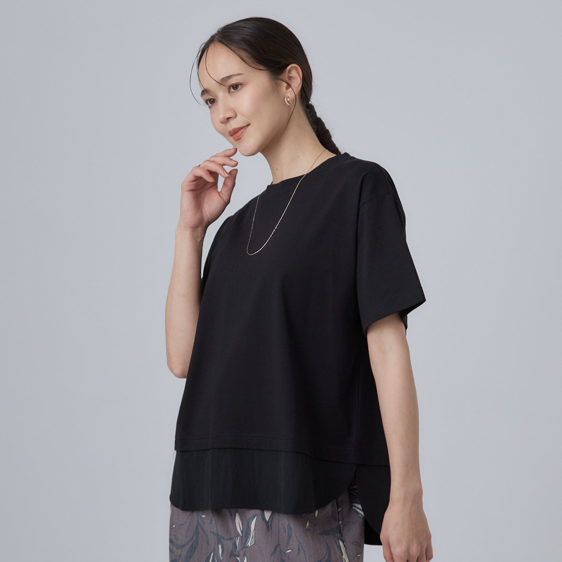 SHOO･LA･RUE「【体型カバー/S-LL/洗濯機可】インせず着られる 異素材ドッキングTシャツ」|Tシャツ・カットソー|