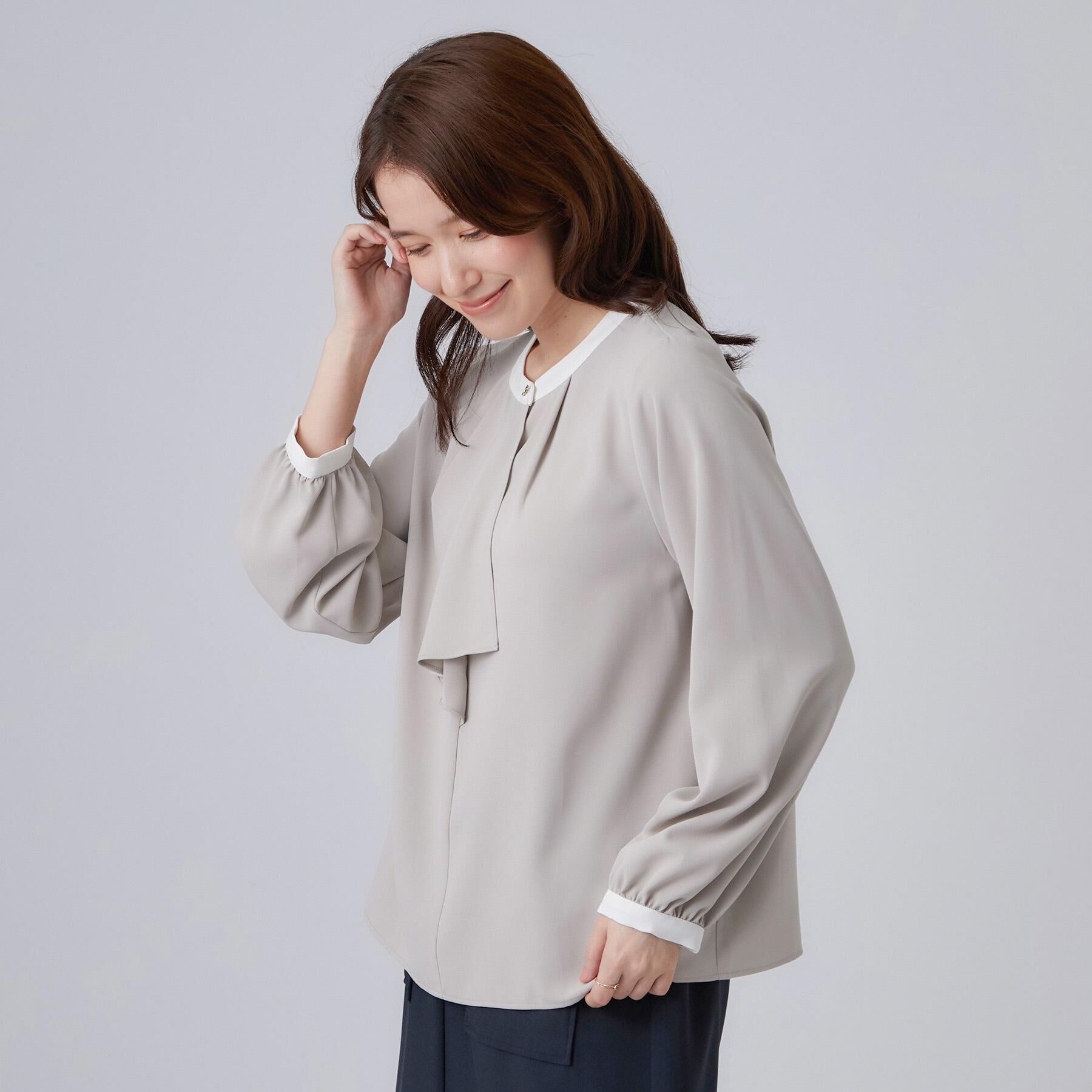 SHOO･LA･RUE「【通勤/UV//S-LL】大人の上品スタイルに ボウタイ風ブラウス」|シャツ・ブラウス|