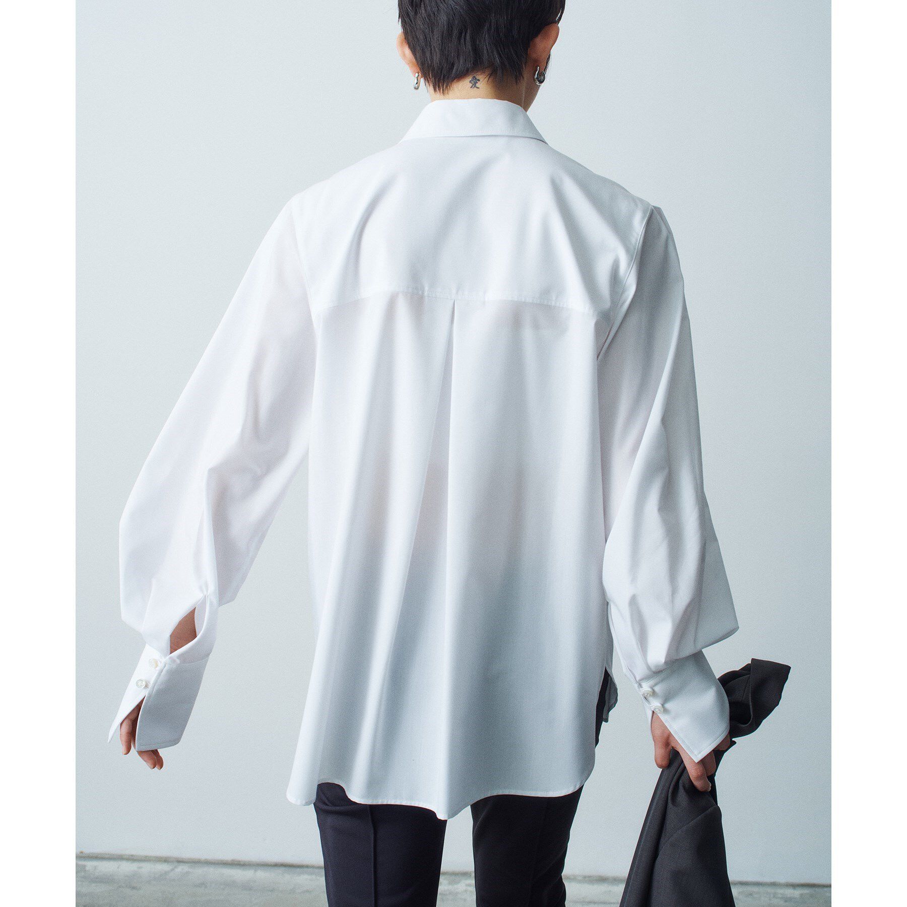 CODE A「【Re】point neck shirt」|シャツ・ブラウス|