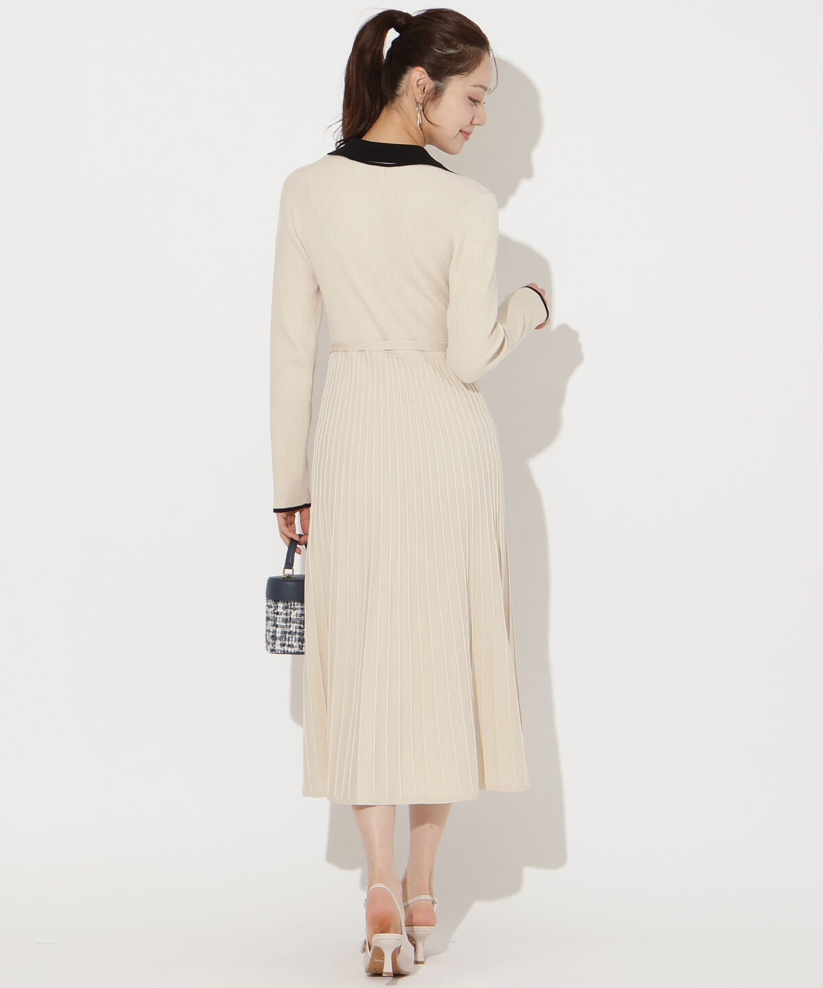 WILLSELECTION「バイカラープリーツニットワンピース」|ワンピース|