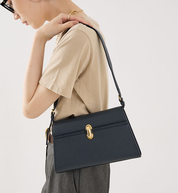 The Store by C' 「【SAVETTE】SYMMETRY SHOULDER BAG／レザーショルダーバ」|ショルダー・メッセンジャー|