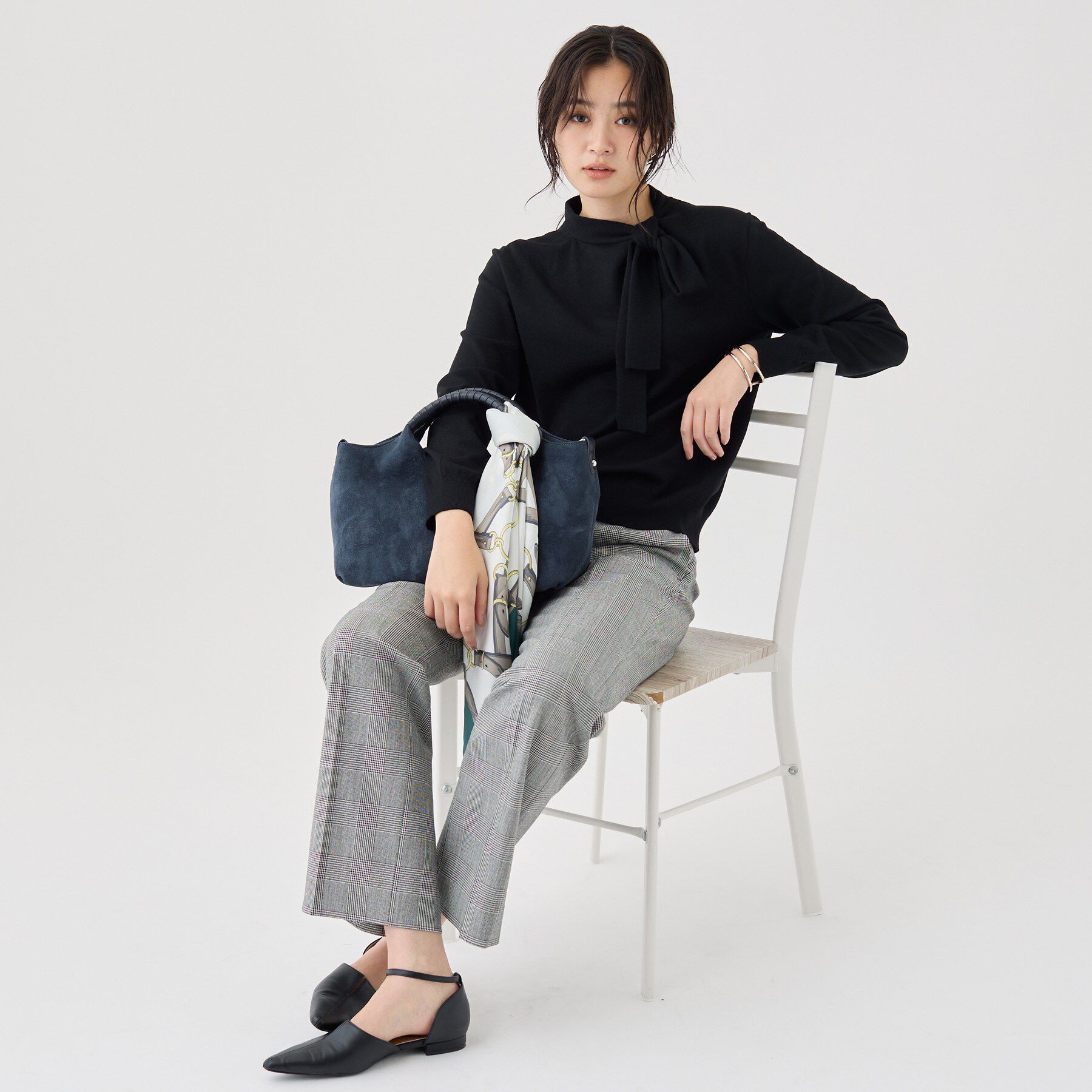 INDIVI「【風合い〇／キレイめ華やか】サイドボウタイニット」|ニット・セーター|